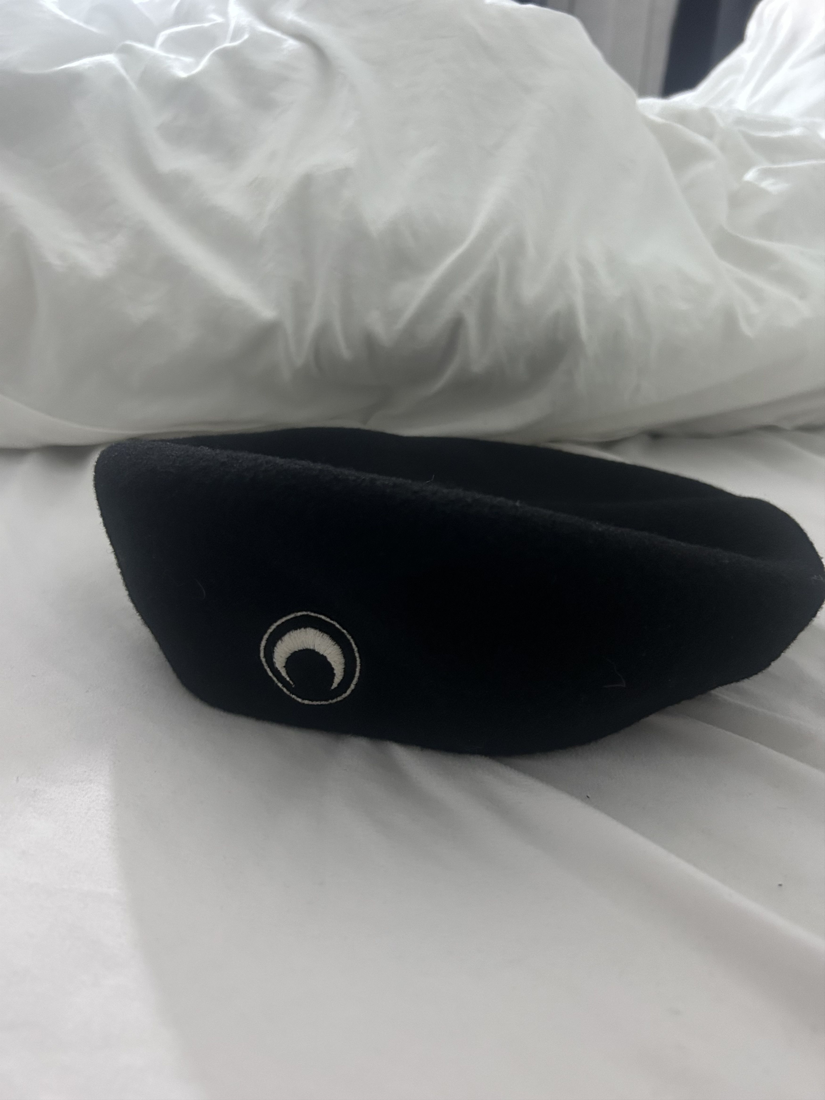 Marine Serre Marine Serre Black Embroidered Beret Size ONE SIZE - 2 Thumbnail