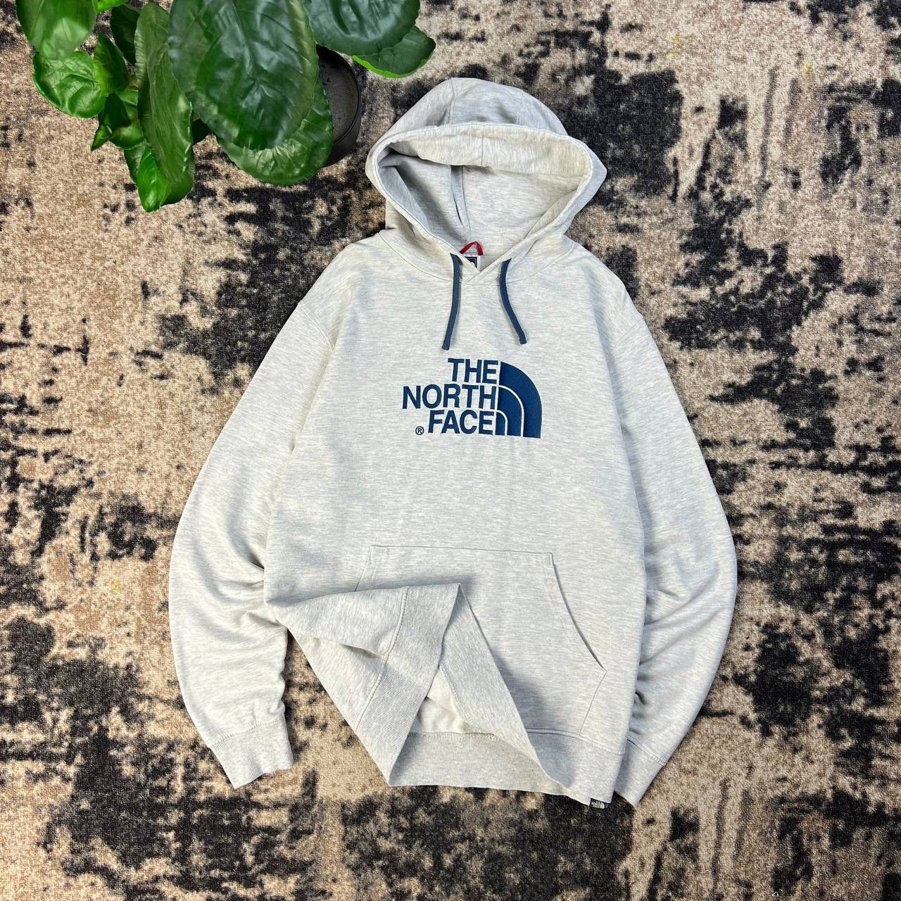 The North Face The North Face Big Embroidered Logo Hoodie Streetwear Style Size US XL / EU 56 / 4 - 1 Thumbnail