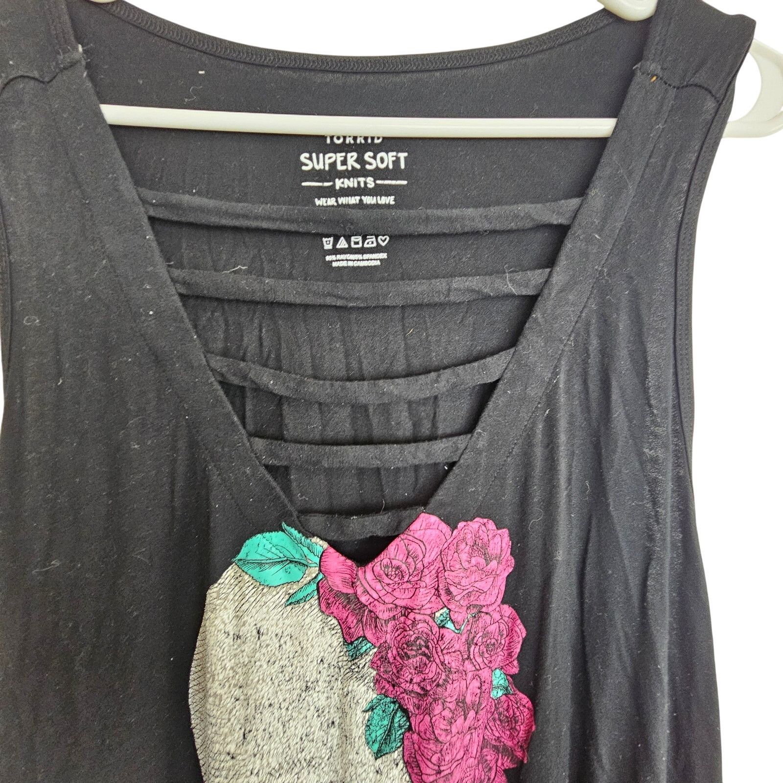 Torrid Torrid Super Soft Knit Skull Roses Tank Size 3X Halloween Size 3XL / US 20-22 - 2 Thumbnail