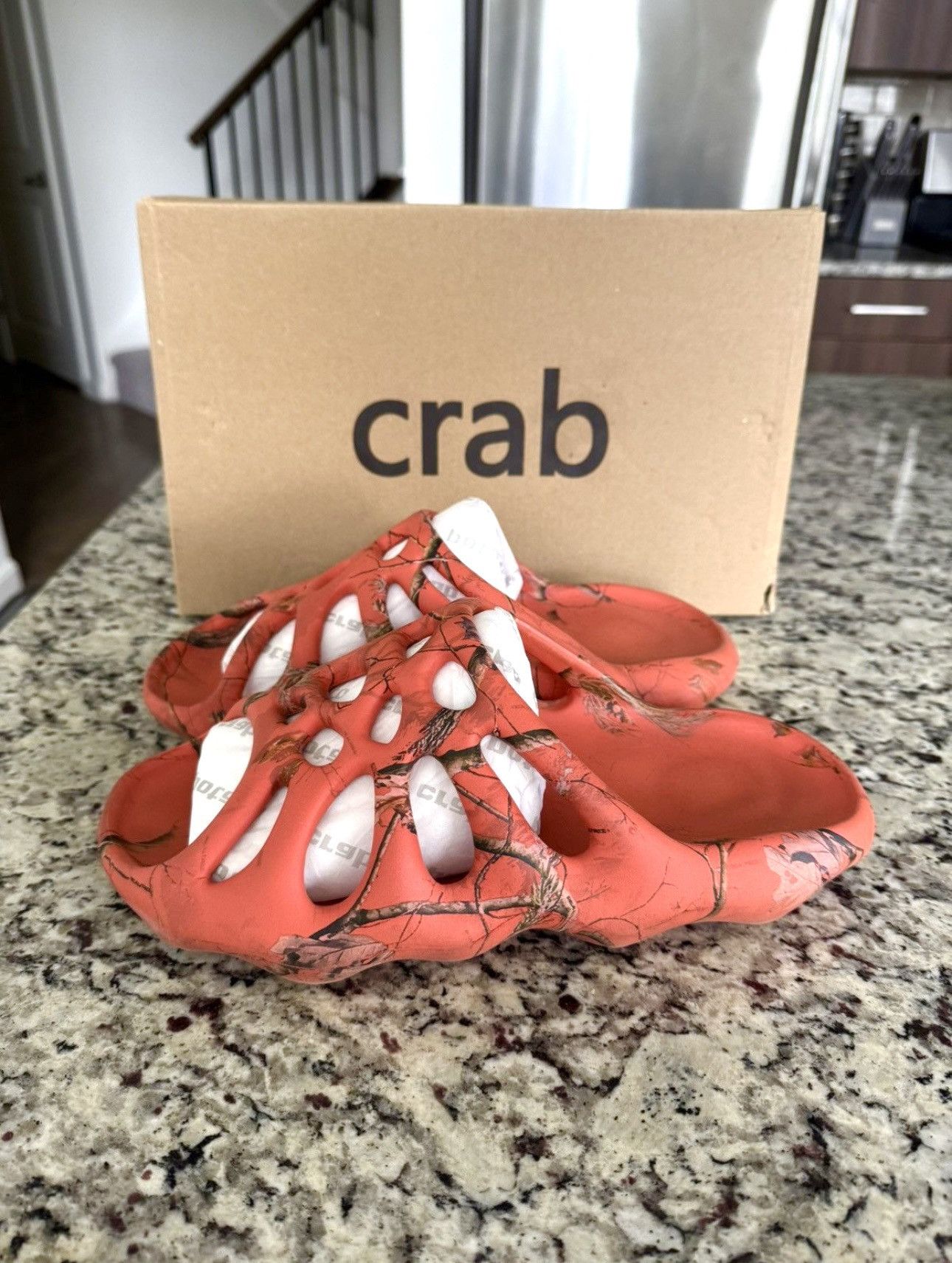 Imran Potato Imran Potato “Steamed Crab” Slides Size US 9 / EU 42 - 1 Thumbnail