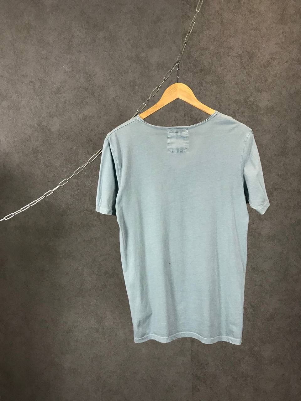 Allsaints Allsaints designer logo v neck tee Size US S / EU 44-46 / 1 - 6 Thumbnail