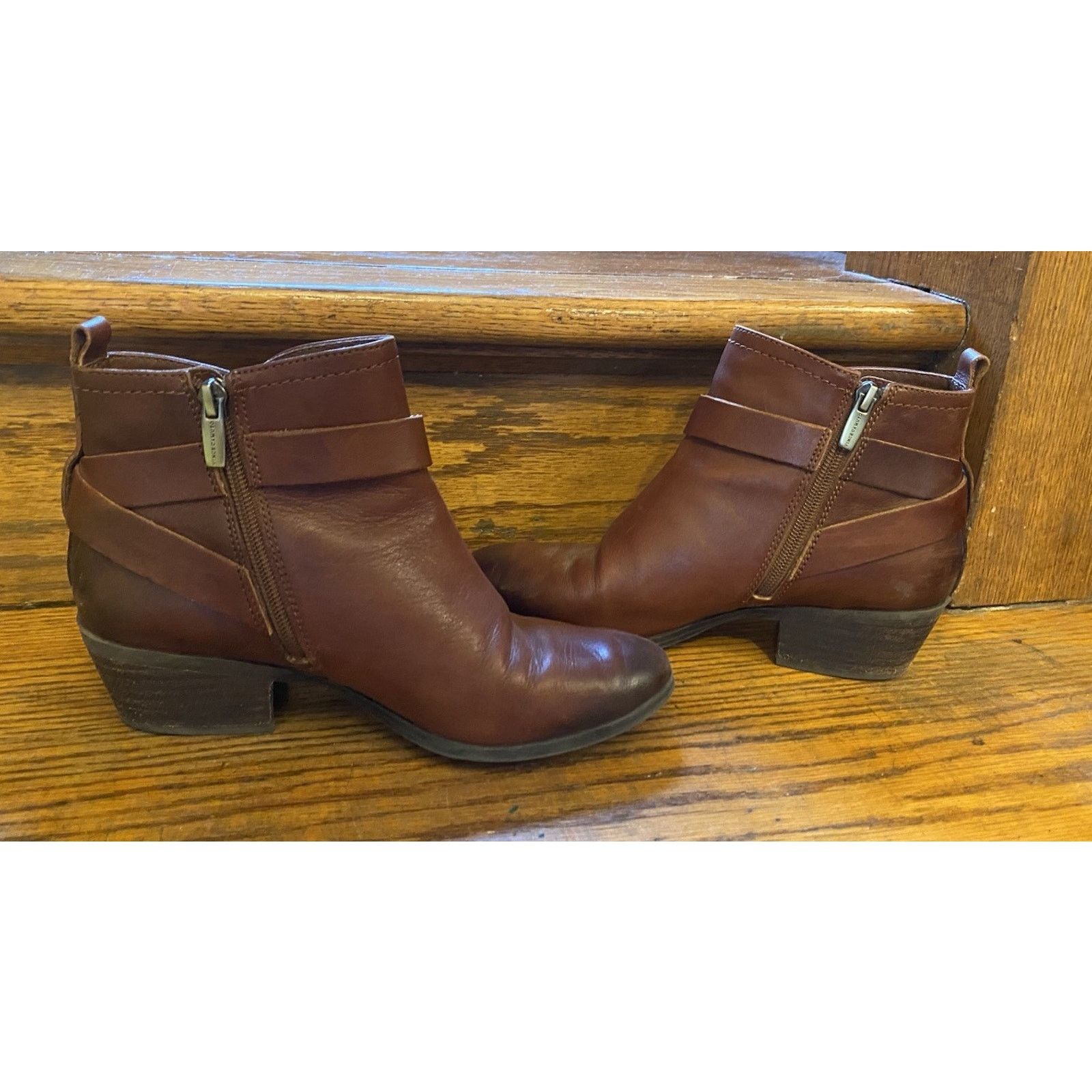 Vince Vince Cameo Leather Buckle Zip Heels Ankle Boot Womens 7, 37 Size US 7 / IT 37 - 5 Thumbnail