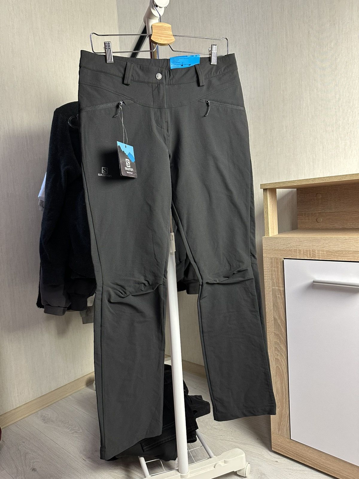 Salomon Salomon women's pants Size 30" / US 8 / IT 44 - 1 Thumbnail