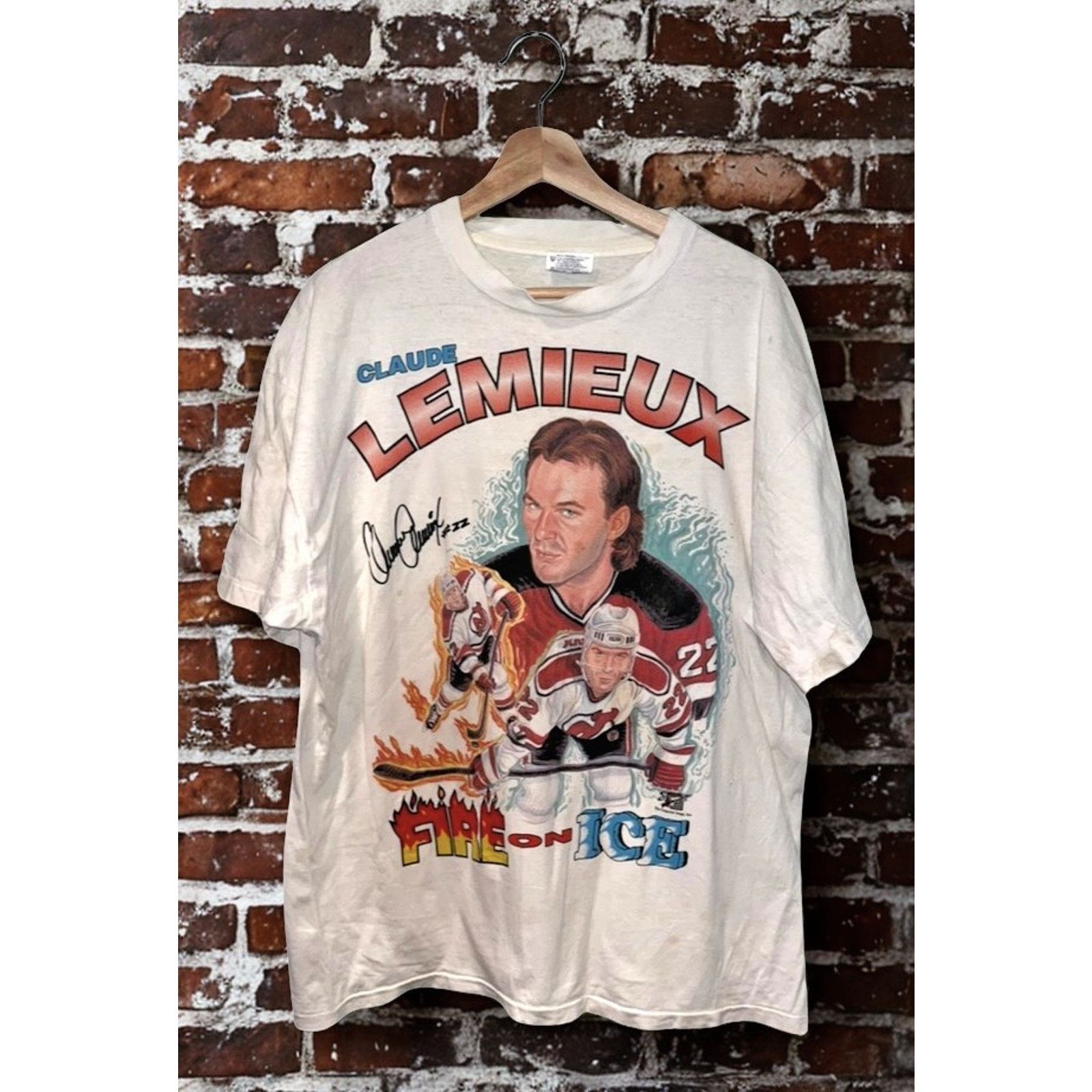 Hanes Claude Lemieux New Jersey Devils Fire On Ice T Shirt XL NHL Size US XL / EU 56 / 4 - 7 Thumbnail