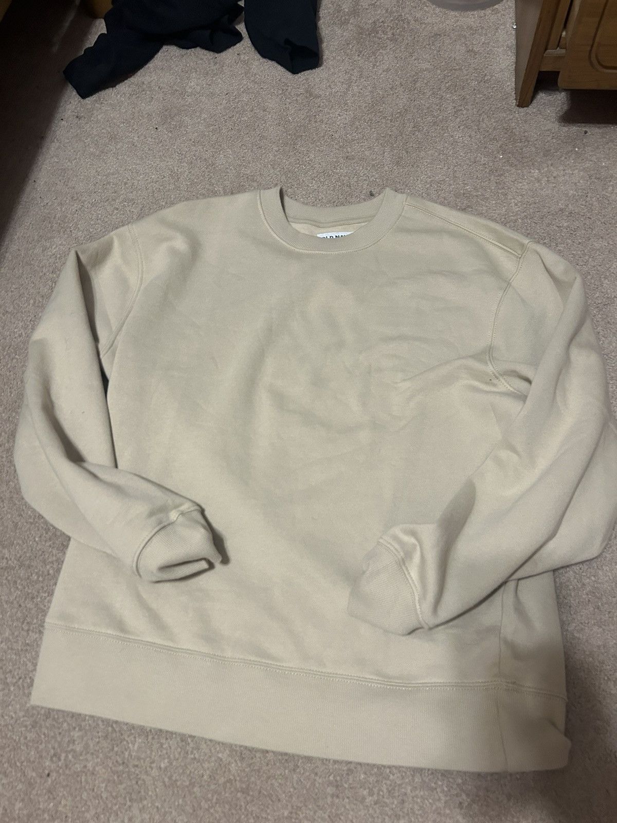 Old Navy Old navy tan sweater Size US L / EU 52-54 / 3 - 1 Thumbnail