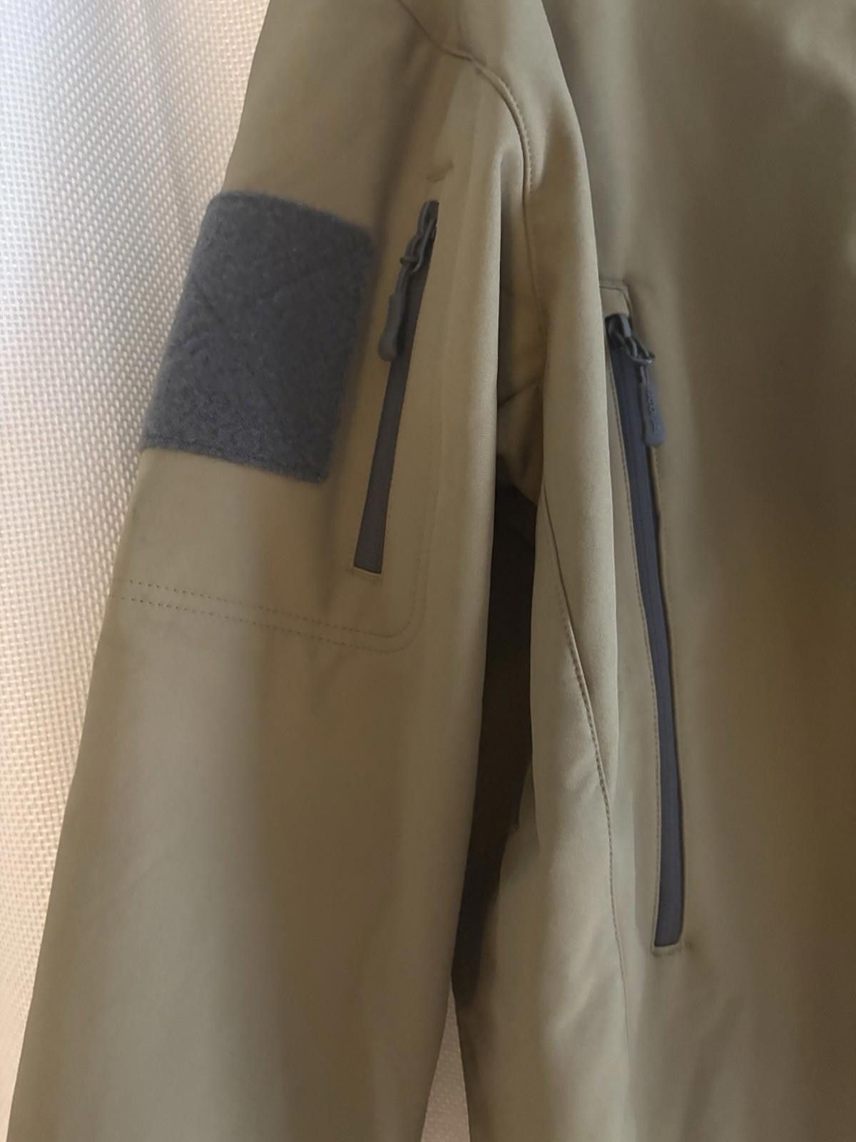 Other Free Soldier Men’s Waterproof Soft Shell Tactical Jacket LG Size US L / EU 52-54 / 3 - 4 Thumbnail