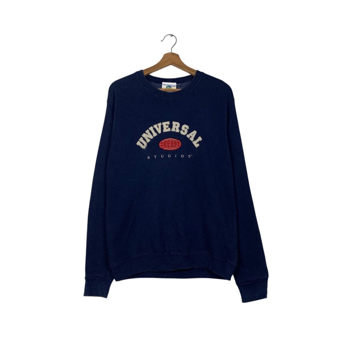 Universal Studios UNIVERSAL STUDIOS Big Logo Crewneck Sweatshirt #2395-C107 Size US S / EU 44-46 / 1 - 1 Thumbnail