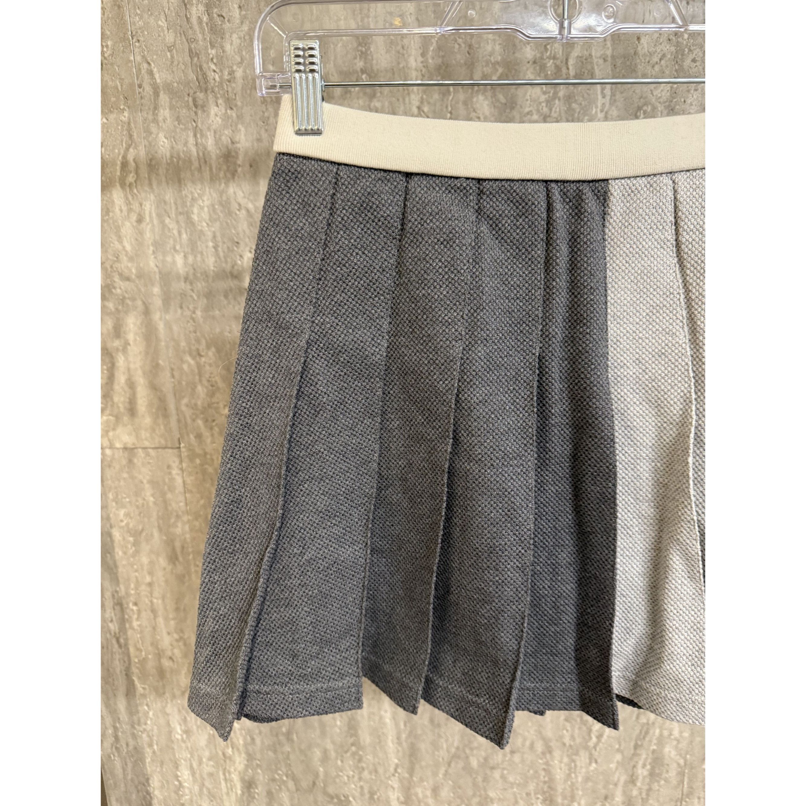 Thom Browne Thom Browne Womens Pleated Mini Skirt Two-Tone Gray 100% Cot Size 36" / US 14 / IT 50 - 6 Thumbnail