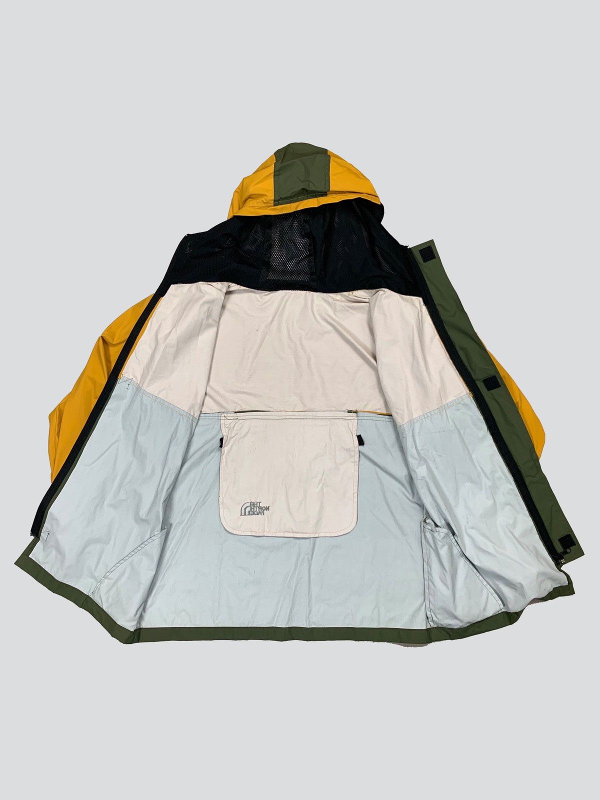 The North Face Vintage Custom The North Face Packable Jacket M Windbreaker Size US M / EU 48-50 / 2 - 5 Thumbnail