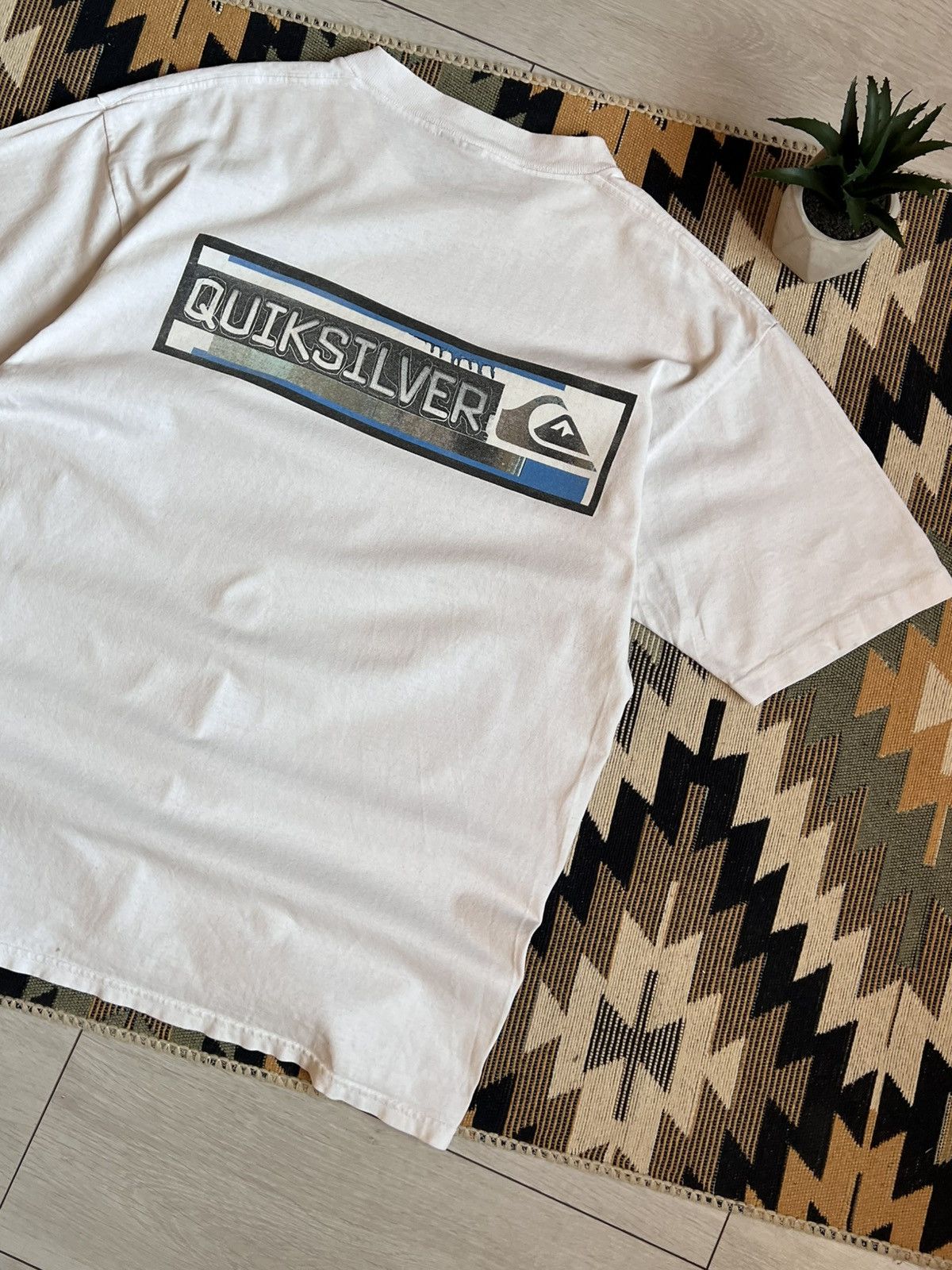 Quiksilver Quiksilver Vintage Big Logo Surf T-Shirt Size US L / EU 52-54 / 3 - 4 Thumbnail