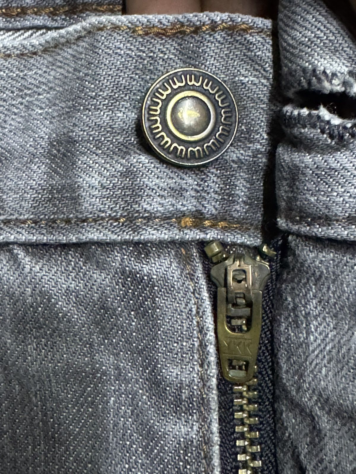 Uniqlo Uniqlo UJ Grey Denim Loose Straight Jeans Size US 32 / EU 48 - 10 Thumbnail