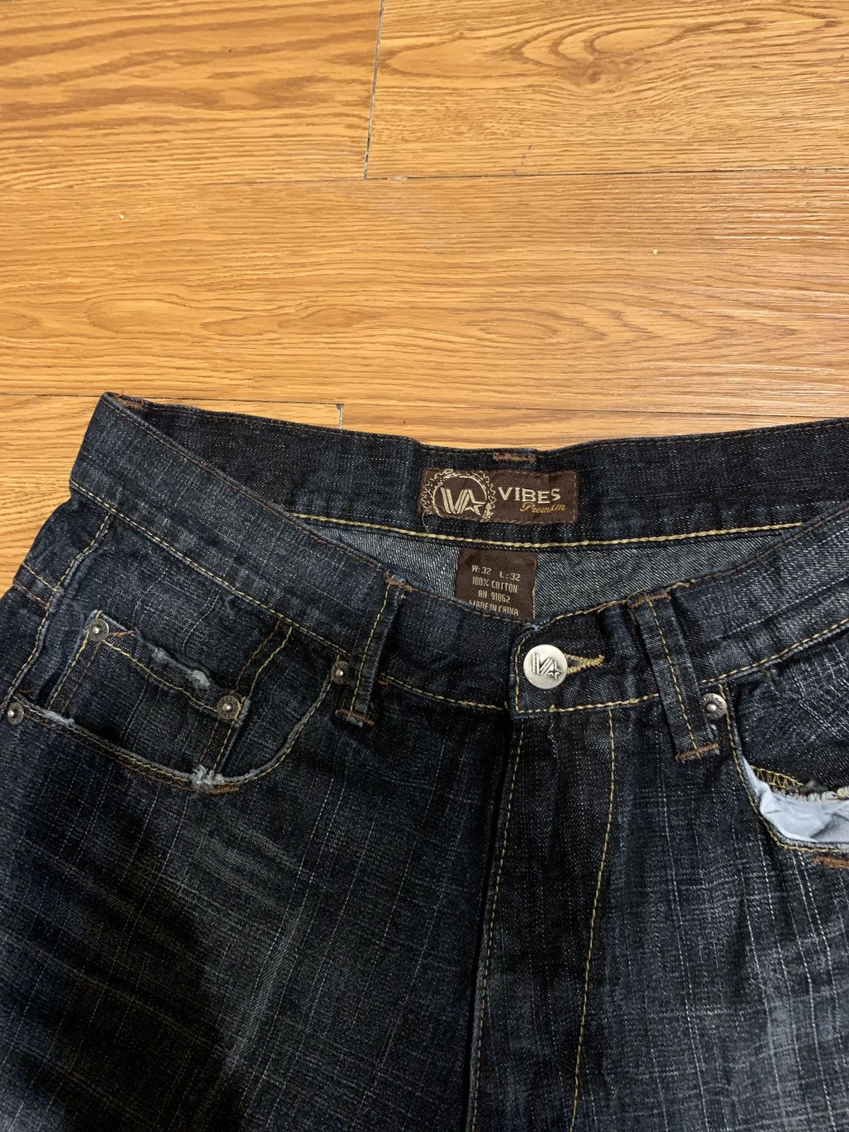 Vintage baggy y2k vibes jeans Size US 32 / EU 48 - 4 Thumbnail