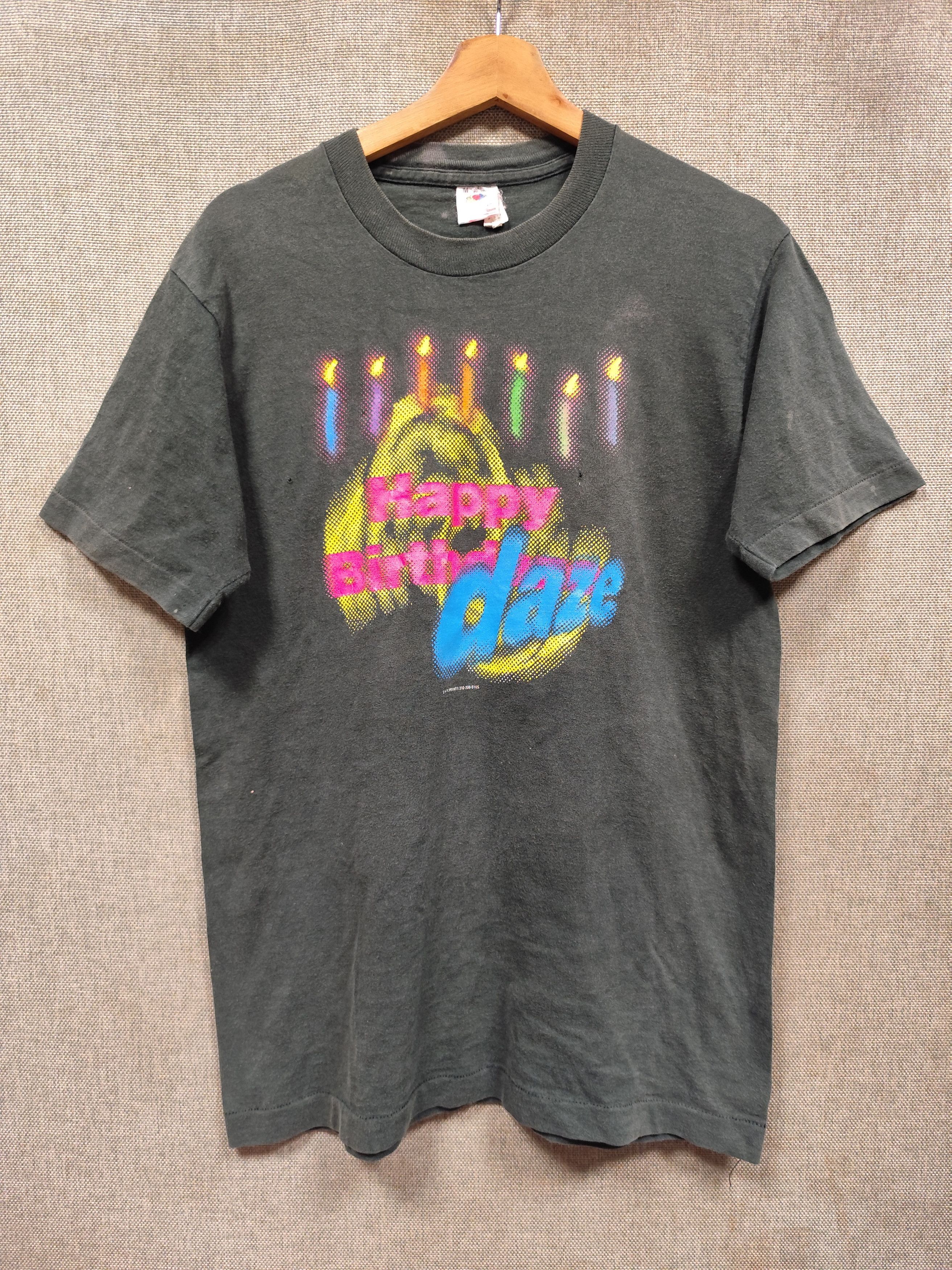 Fruit Of The Loom × Vintage Vintage 90s t shirt happy birth daze Size US M / EU 48-50 / 2 - 1 Thumbnail