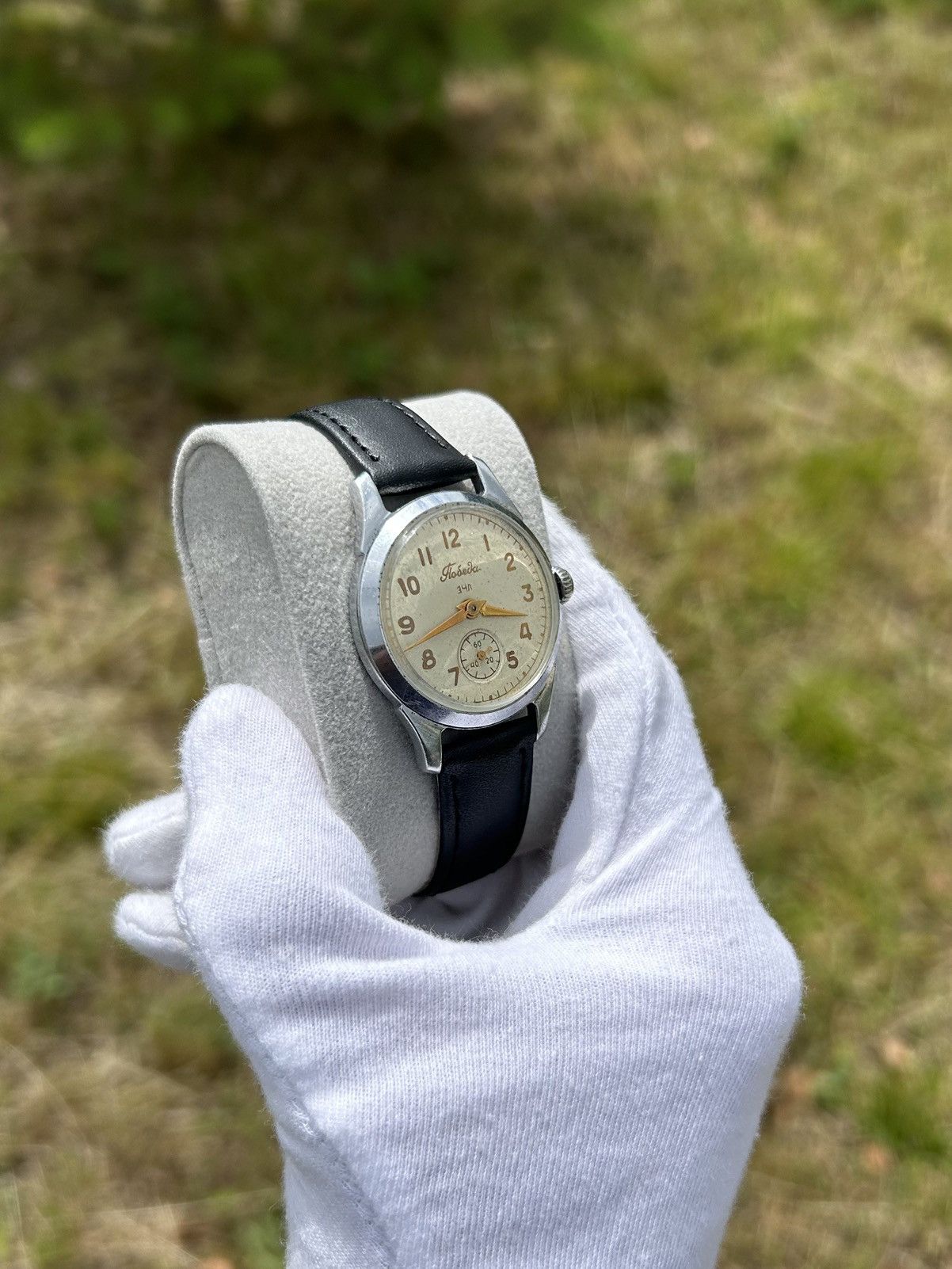 Vintage Vintage Watch Pobeda USSR Soviet Mechanical Authentic 1950s Size ONE SIZE - 13 Thumbnail