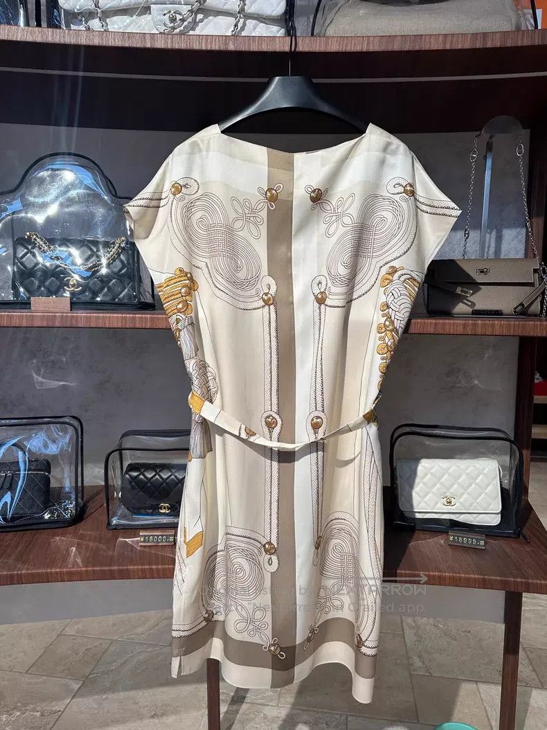 Hermes Hermes Silk dress Size XS / US 0-2 / IT 36-38 - 2 Thumbnail