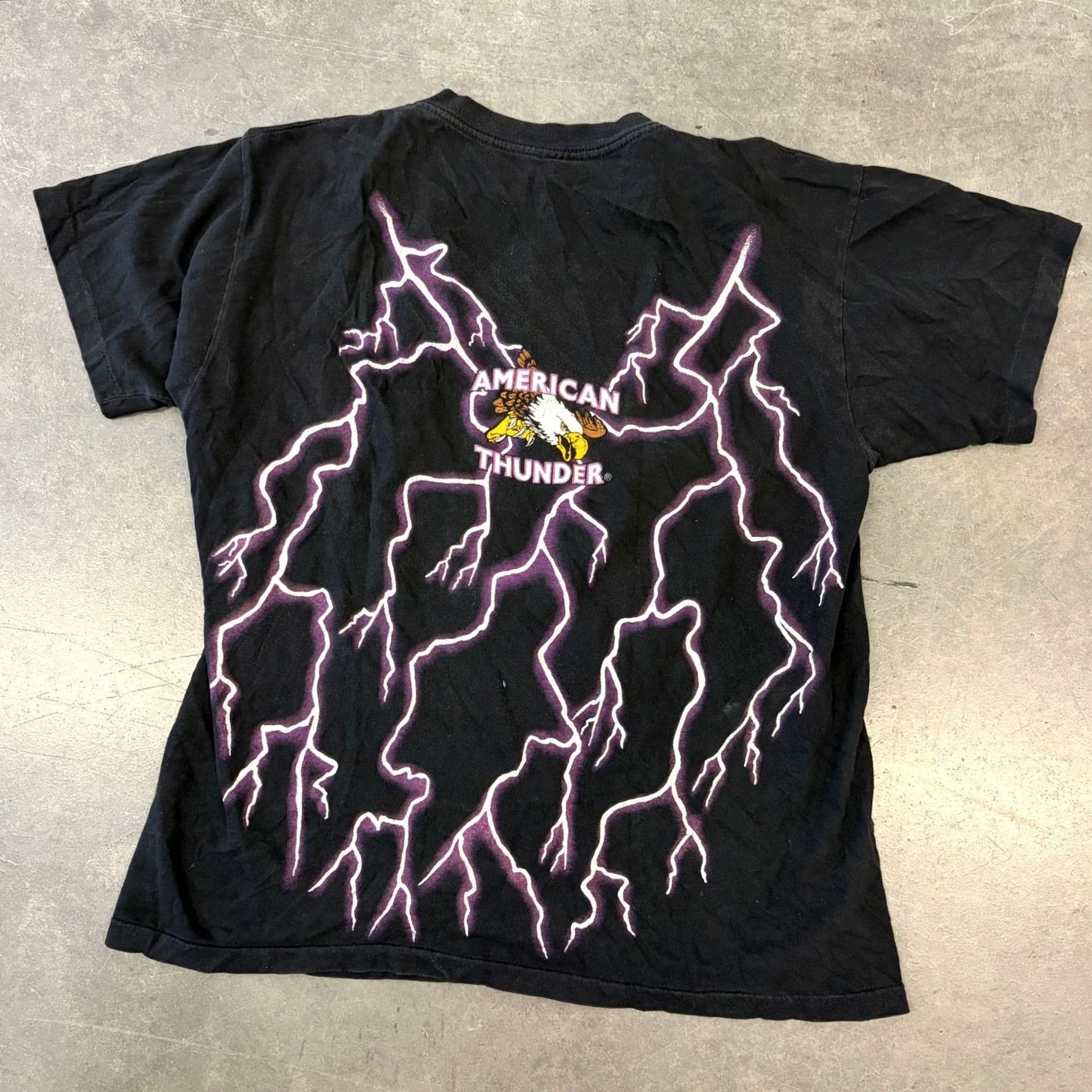 Vintage VINTAGE 90's American Thunder Feel The Wind Eagle Lightning Kanye Graphic Tee M Mens Black Size US M / EU 48-50 / 2 - 2 Thumbnail
