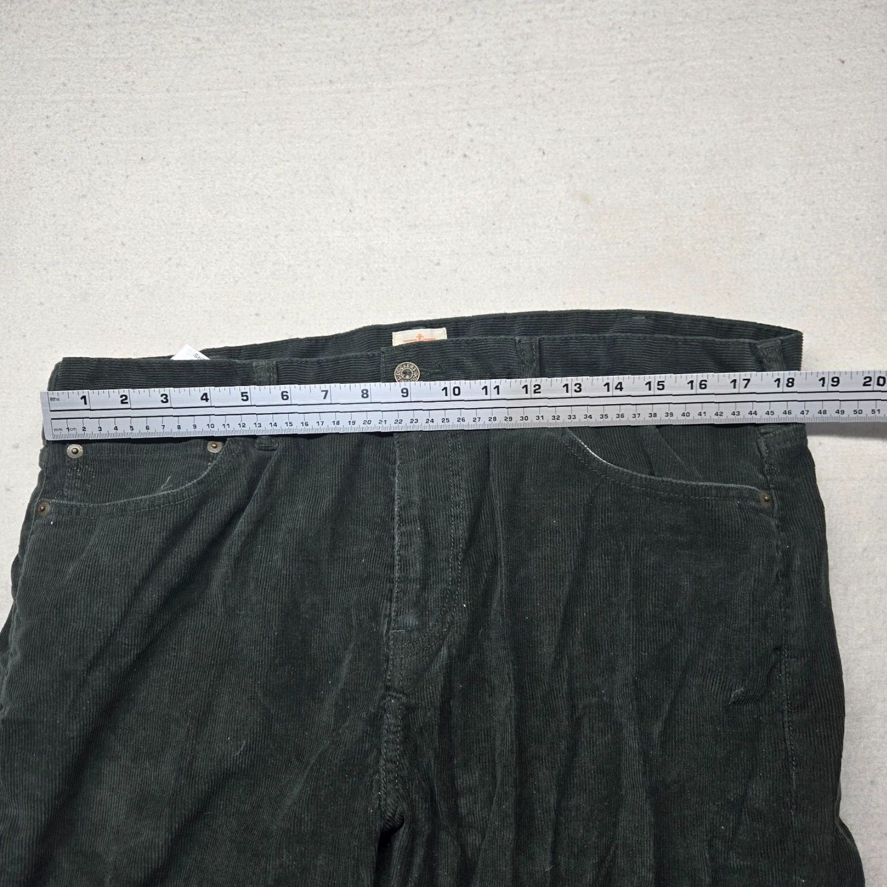 Dockers DOCKERS Khaki Pants Straight Fit Dark Green Size 38 x 30 Pleated Classic Men Pants Khakis Signature Khaki 90s? Size US 38 / EU 54 - 7 Thumbnail