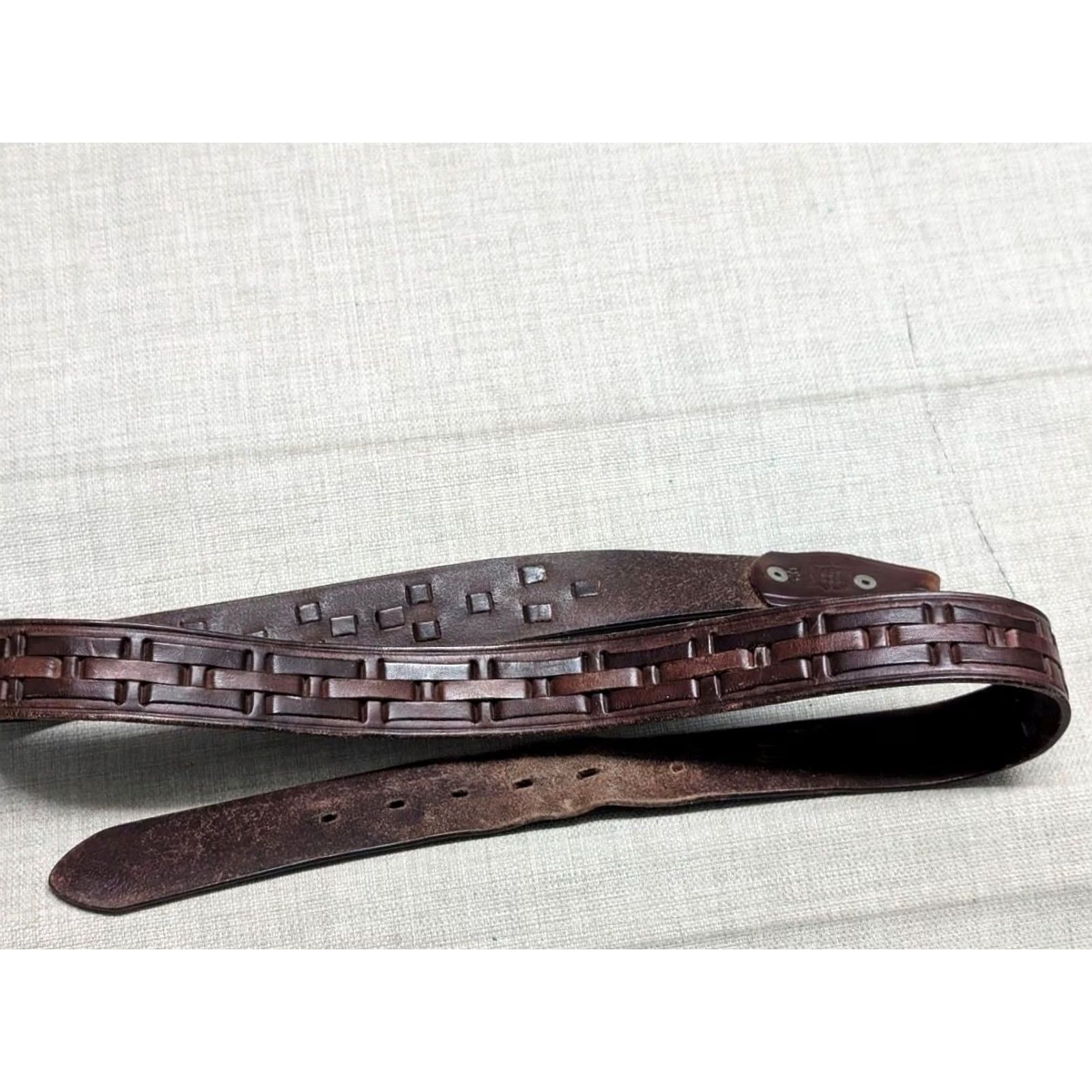 Vintage VINTAGE western belt Handcrafted leather Brown 44 Cowhide Weave buckle belt Mens Belt Size 44 - 5 Thumbnail
