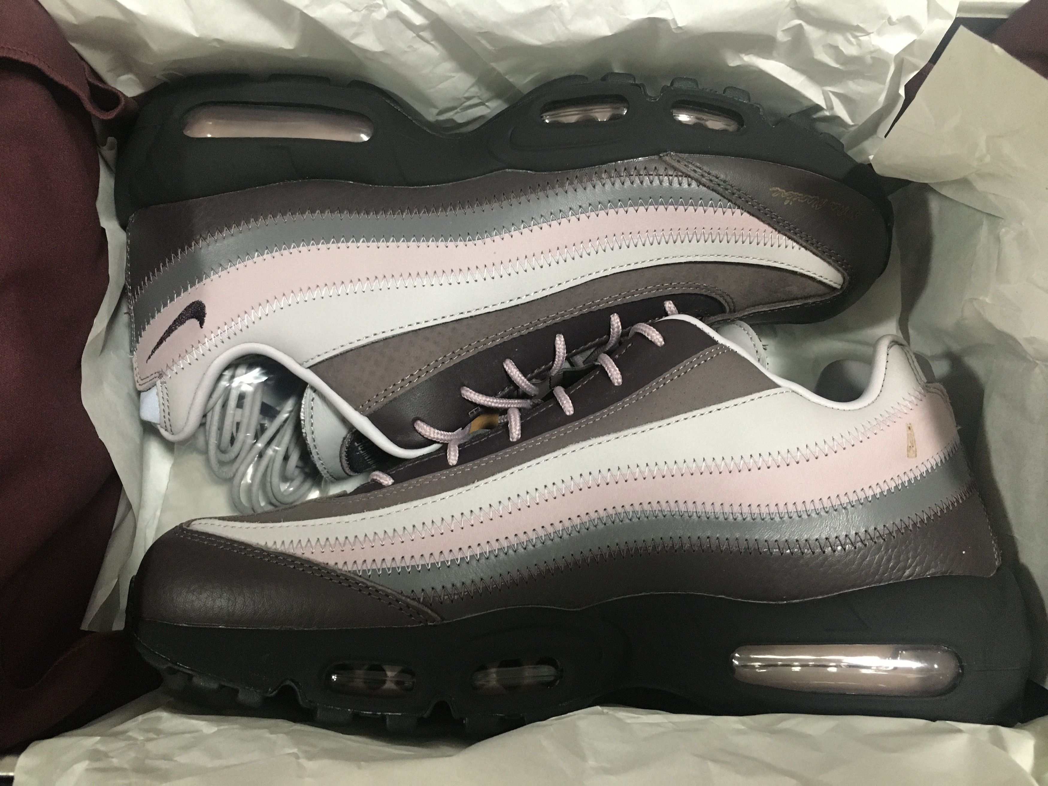 A Ma Maniere × Nike Nike Air Max 95 SP Dk Violet Ore/Burgundy Size US 9 / EU 42 - 11 Thumbnail