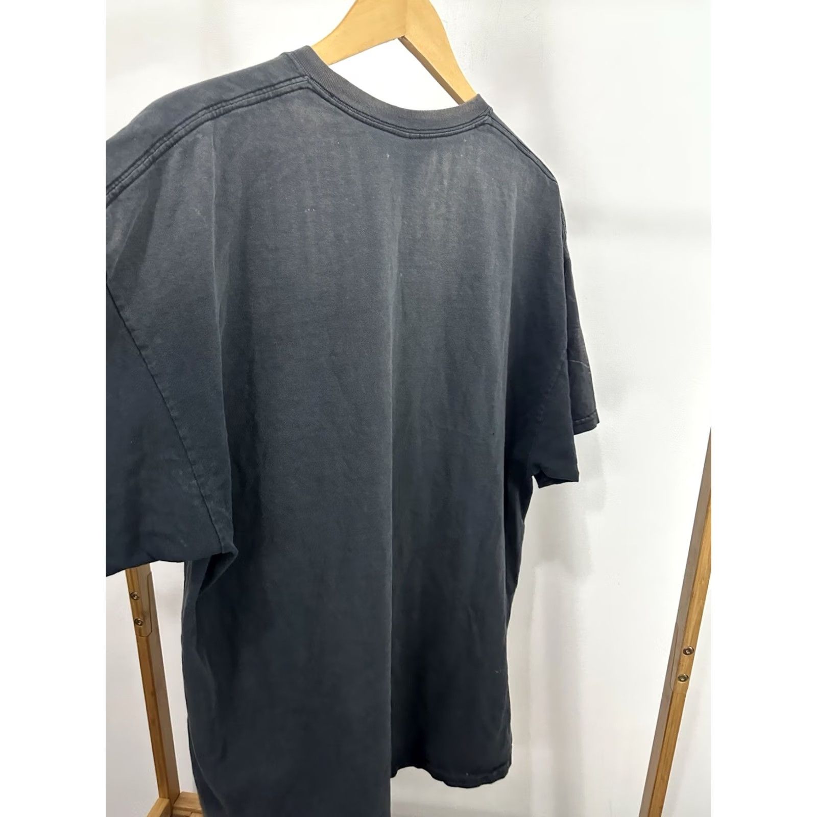 Vintage VTG Snoopy Sunset Gradient Worn T-Shirt 2XL Black Mens Shirt Grunge Distressed 90s Fashion Size US XXL / EU 58 / 5 - 4 Thumbnail