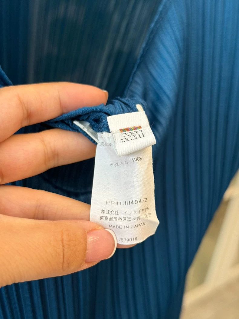 Issey Miyake Issey Miyake size:2 Peacock blue pleated dress Size XS / US 0-2 / IT 36-38 - 4 Thumbnail