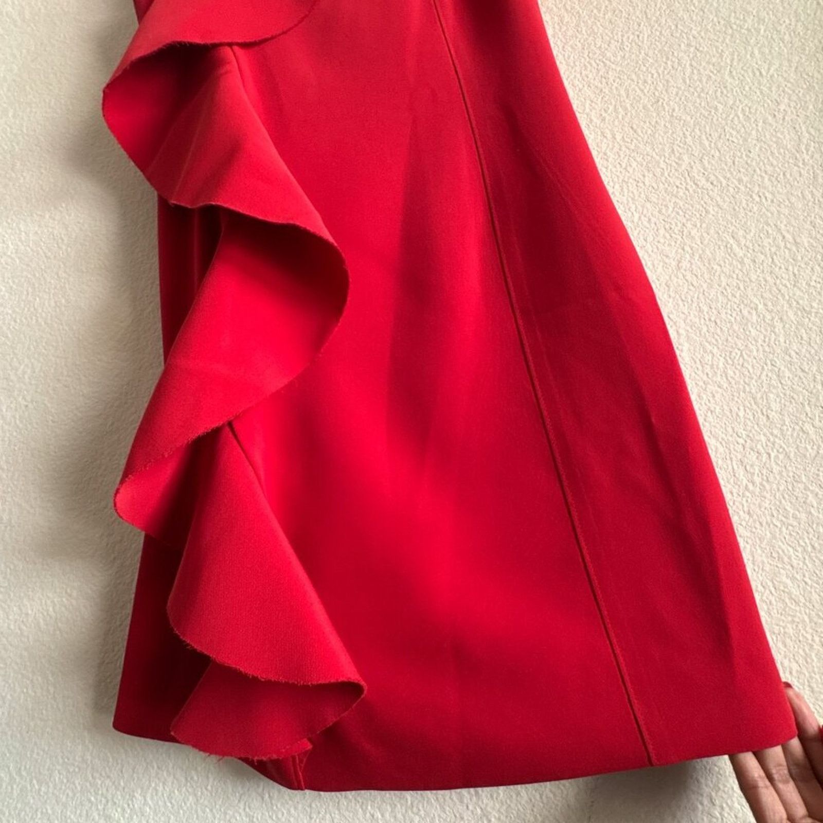 Cinq a Sept Cinq à Sept Kimberlin Ruffle Cascade Red Dress Size 4 Size S / US 4 / IT 40 - 6 Thumbnail