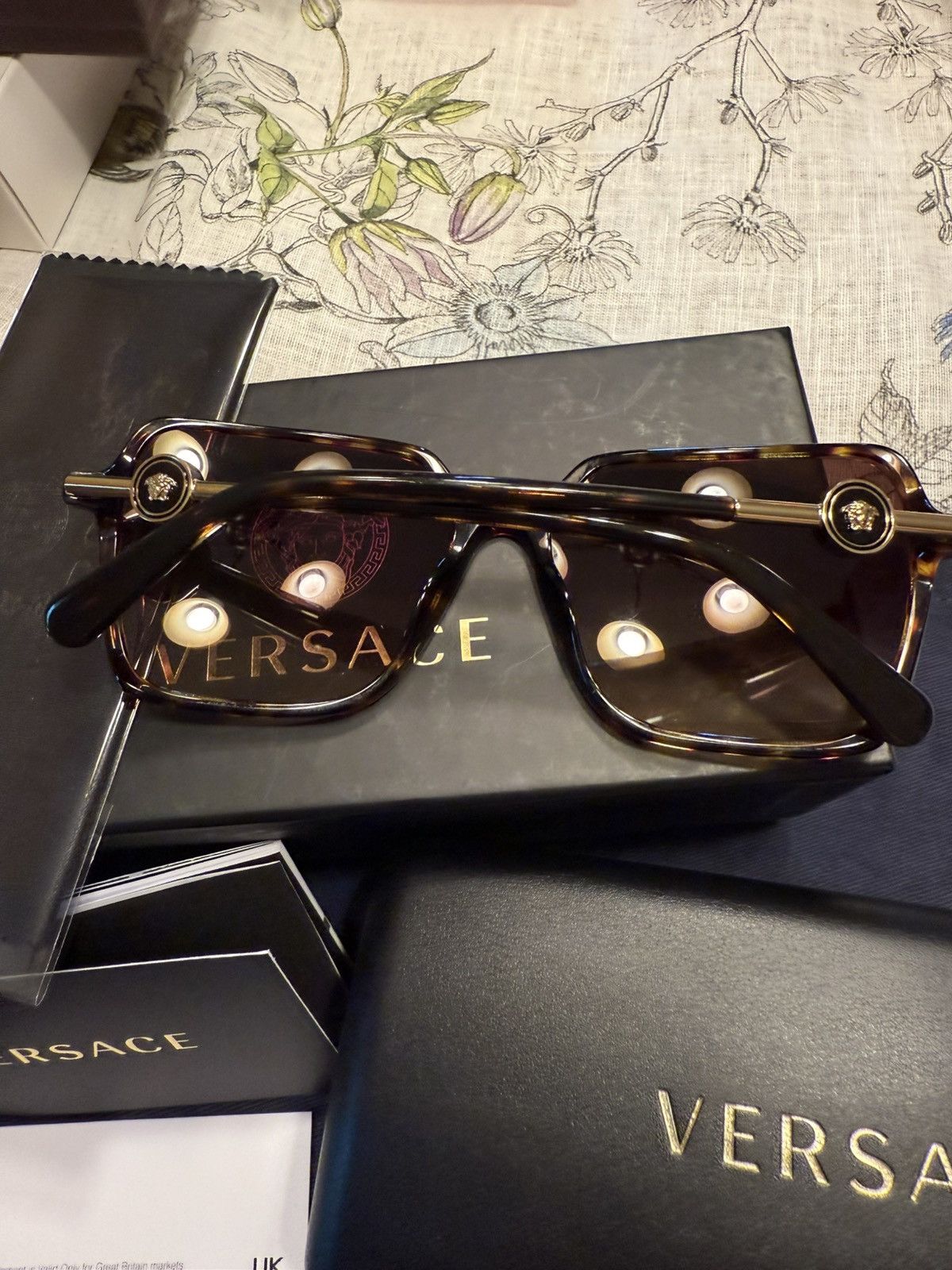 Versace Versace Tortoise Brown Sunglasses Size ONE SIZE - 2 Thumbnail