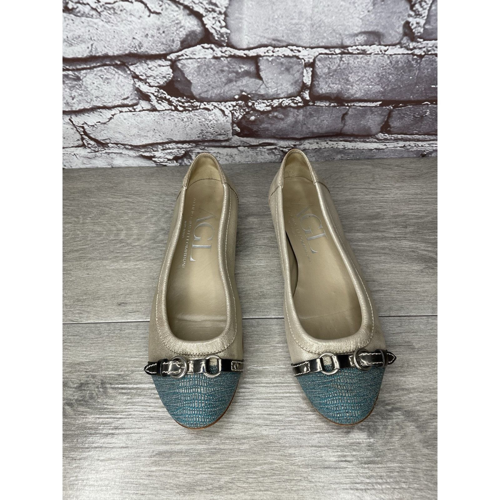 AGLINI AGL Metallic Gold Shimmer Leather Blue Cap Toe Ballet Flats Size US 6 / IT 36 - 8 Thumbnail