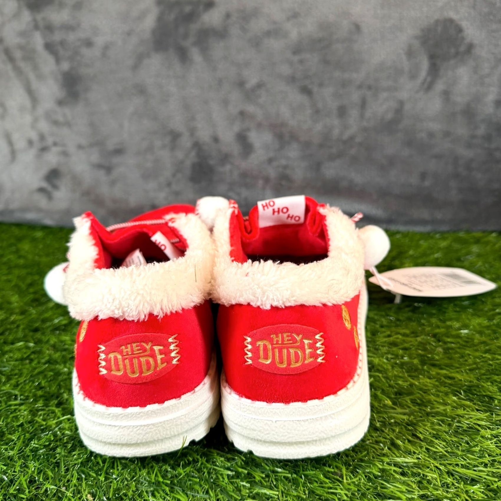 Vintage Hey Dude Loafers Womens Red Christmas Mrs Claus Faux Fur Pom Poms Slip On Size 6 EU 37 US 6 NWT Size US 7 / IT 37 - 6 Thumbnail