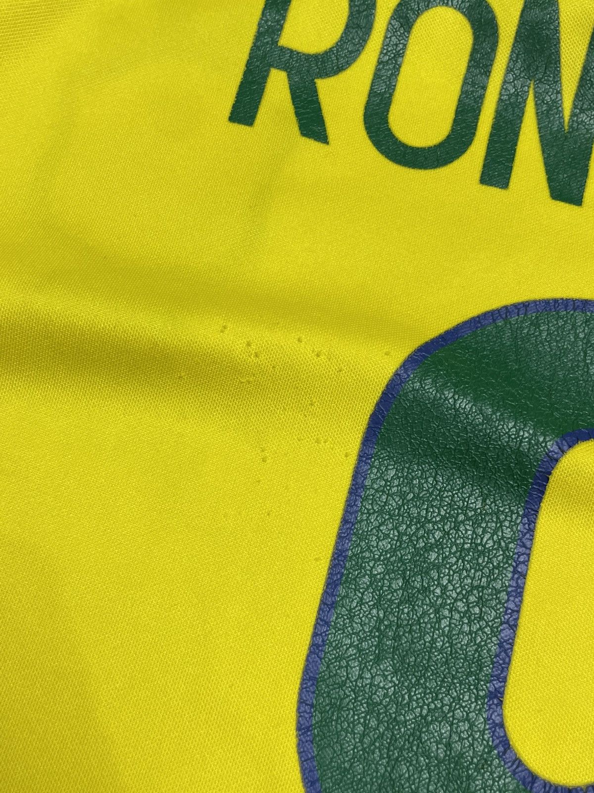 Nike Ronaldo Brazil 1998 WORLD CUP Home Nike Soccer Jersey L Size US L / EU 52-54 / 3 - 10 Thumbnail