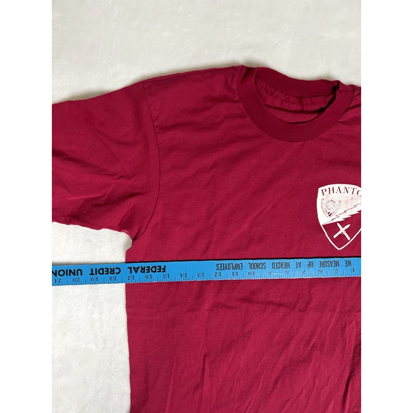Vintage VINTAGE San Isidro Friendship Jump T-Shirt Military 80s Single Stitch Shirt S Red Men Mens Short Sleeve 80s Military Size US S / EU 44-46 / 1 - 5 Thumbnail