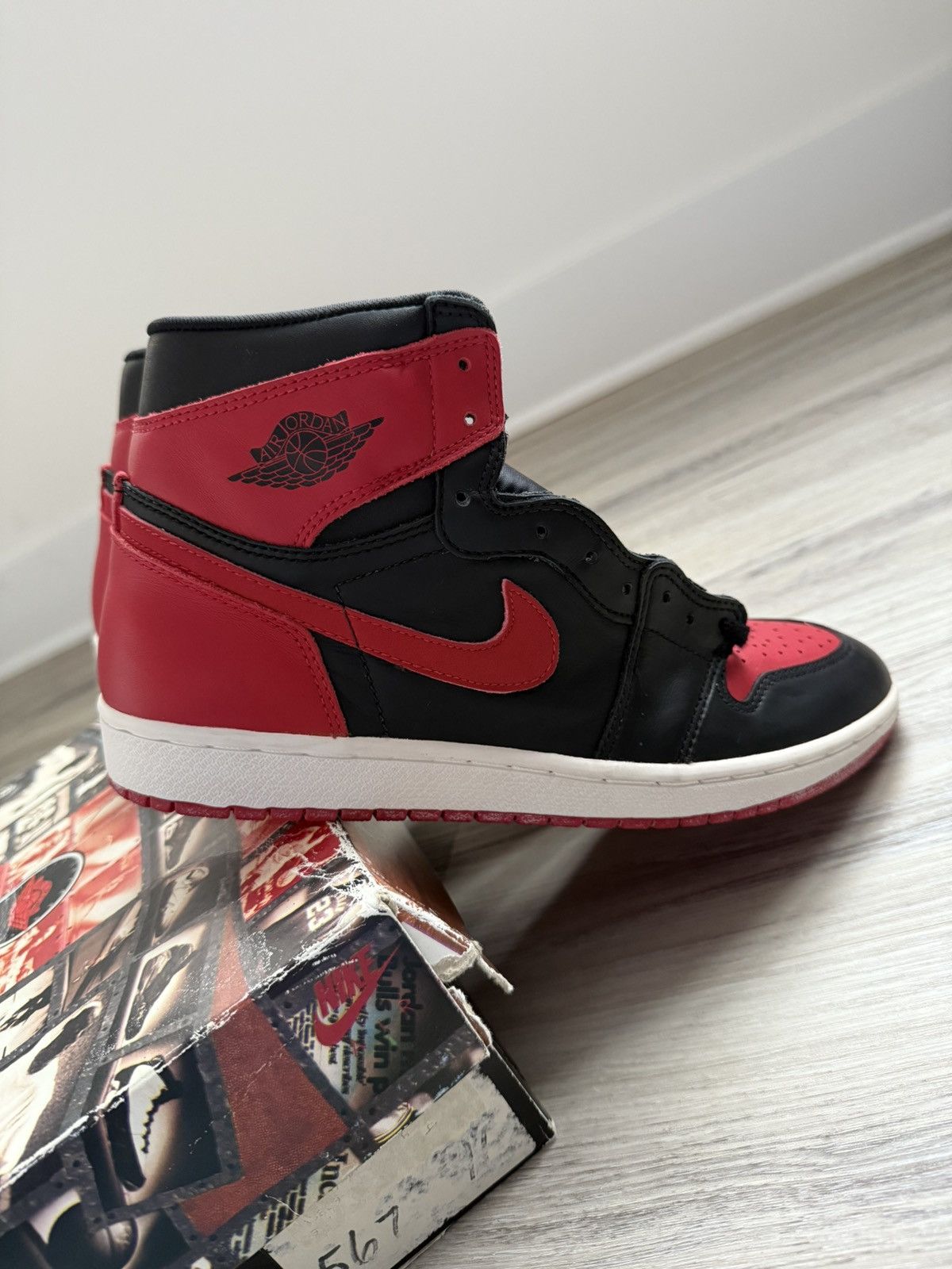 Jordan Brand 1994 Jordan 1 High Bred DEADSTOCK Size US 11 / EU 44 - 7 Thumbnail