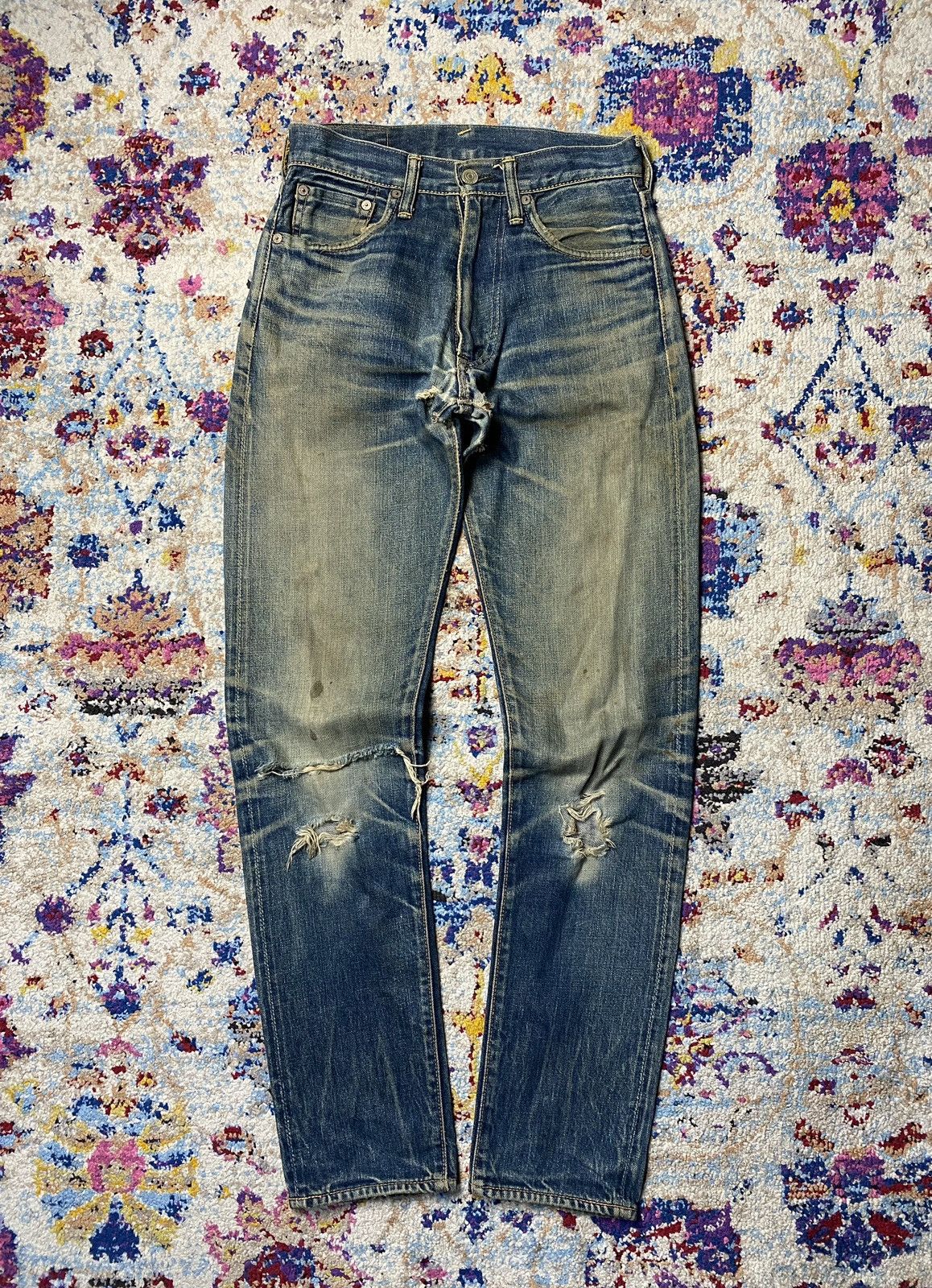 Evisu × Vintage Vintage Evisu Selvedge Slim Straight Distressed Jeans W27 Size US 27 - 1 Thumbnail