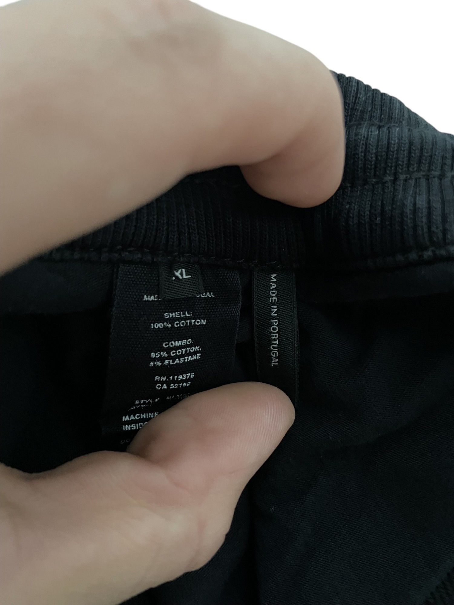 Helmut Lang HELMUT LANG DESIGNER 'Bermuda Robot' SHORTS Size US 38 / EU 54 - 3 Thumbnail