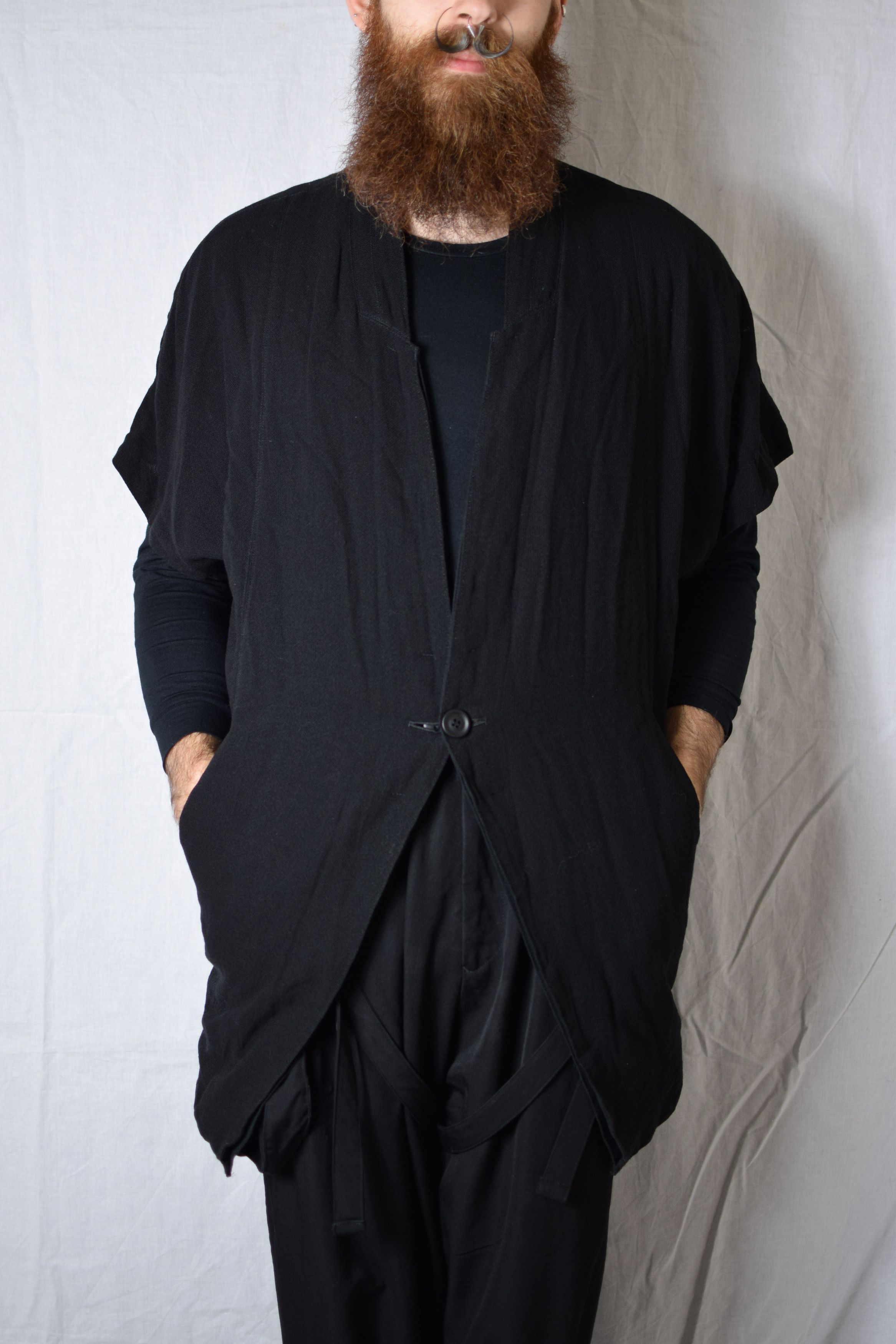 Julius MA_Julius SS14 Sleeveless Jacket - 460JAM4 Size US L / EU 52-54 / 3 - 1 Thumbnail