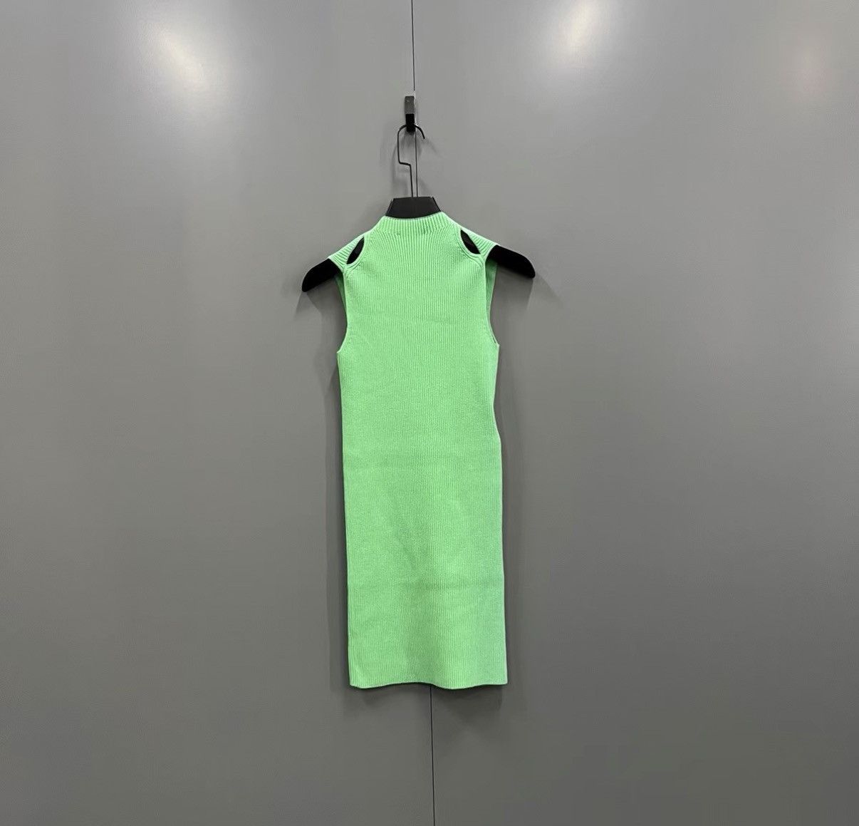 Fendi FENDI Green Striped Slim-Fit Knit Dress J41 Size XS / US 0-2 / IT 36-38 - 2 Thumbnail