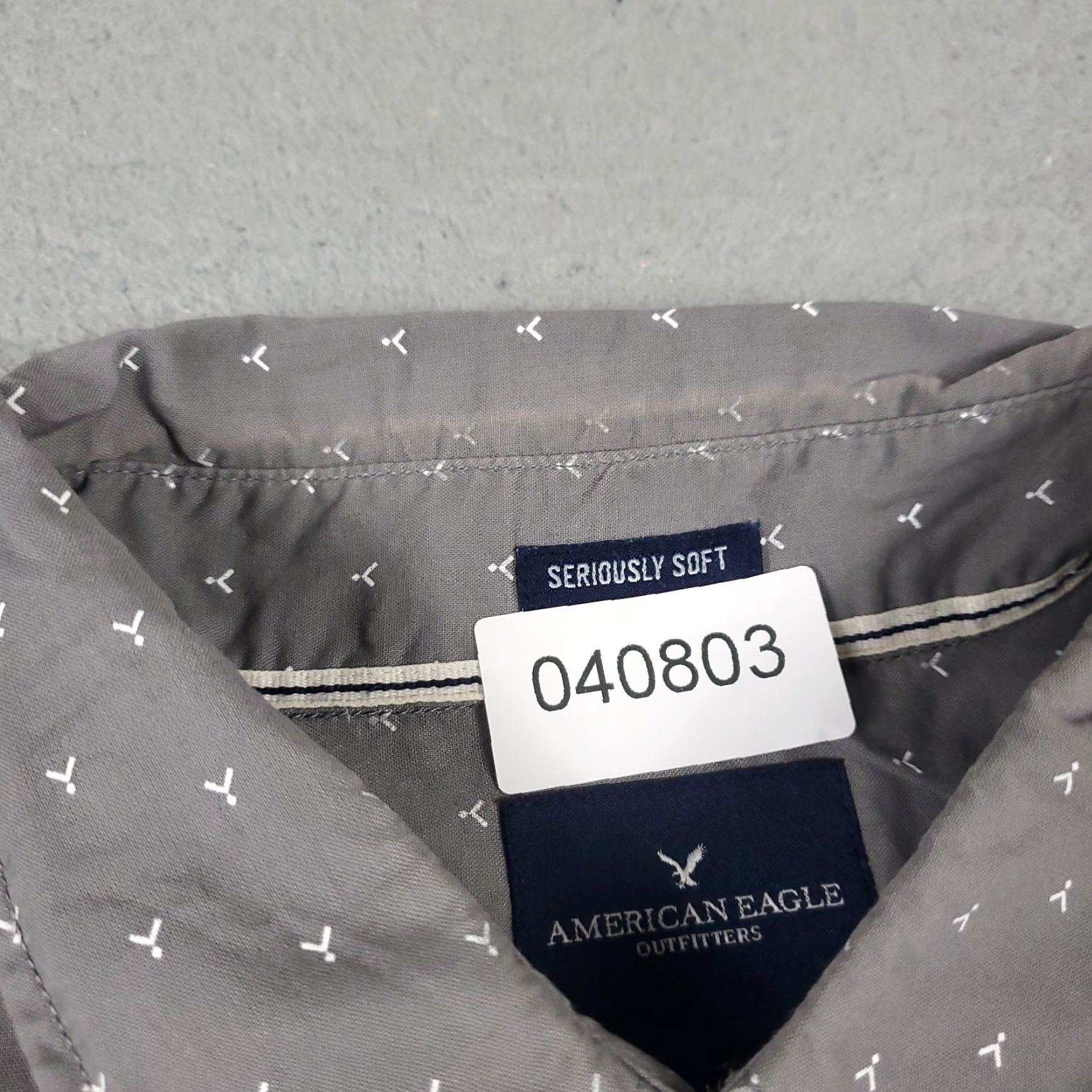 American Eagle Outfitters American Eagle Shirt Mens Large Gray Casual Button Up Long Sleeve Size US L / EU 52-54 / 3 - 4 Thumbnail