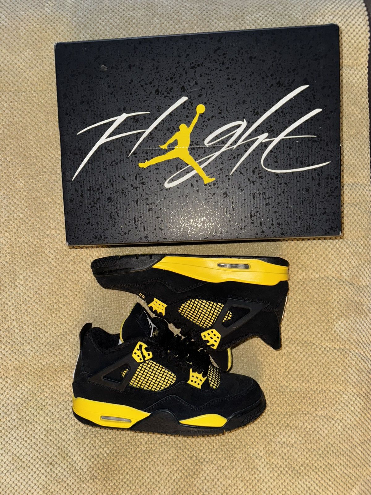 Jordan Brand Jordan 4 “Thunder” 2023 Size US 11.5 / EU 44-45 - 7 Thumbnail