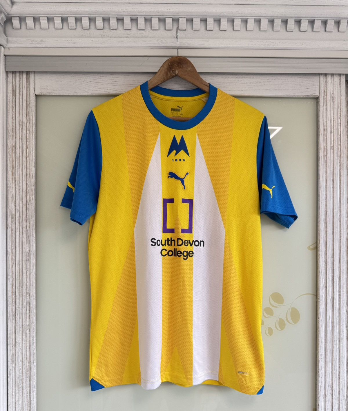 Puma Torquay United 2023-2024 Home Soccer Jersey Football Shirt Size US L / EU 52-54 / 3 - 1 Thumbnail