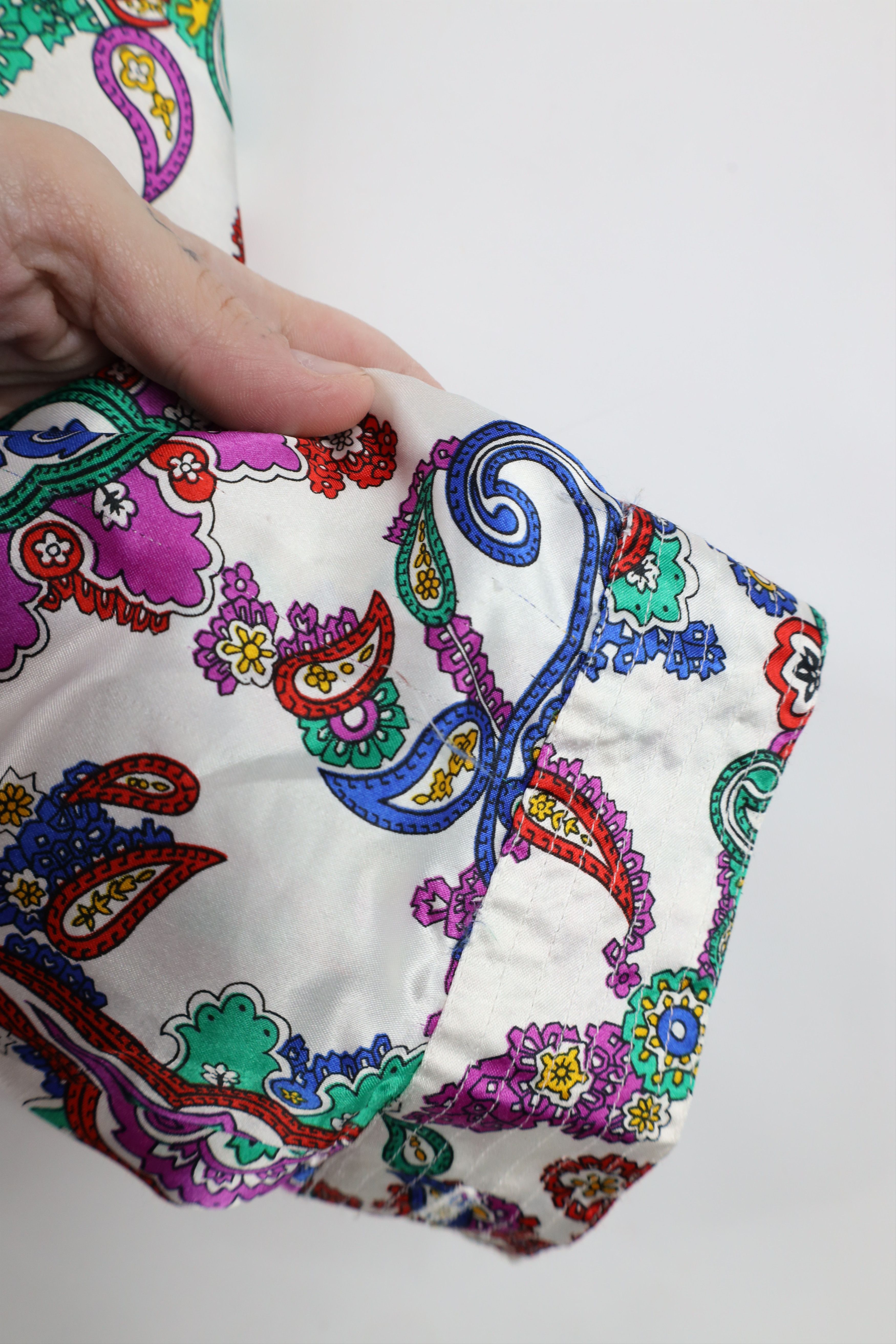 Vintage Vintage 90s Streetwear Rainbow Paisley Silky Polyester Shirt Size XXL / US 16-18 / IT 52-54 - 11 Thumbnail