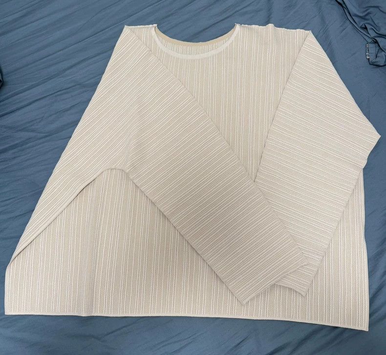 Issey Miyake Issey Miyake size:one size White pleated long-sleeved shir Size XS / US 0-2 / IT 36-38 - 3 Thumbnail
