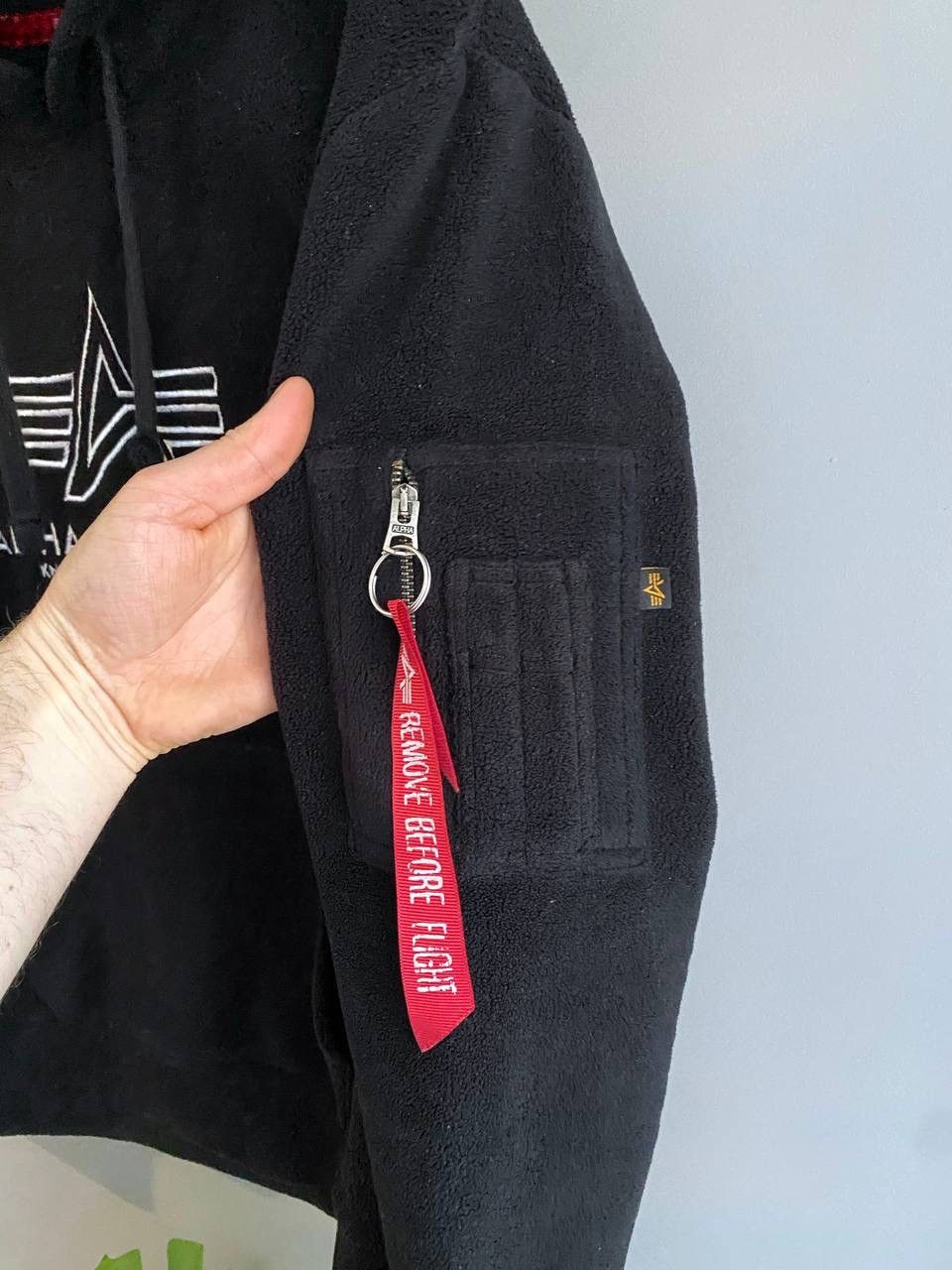 Alpha Industries Alpha Industries Men's Black Fleece Hoodie, Size M Size US M / EU 48-50 / 2 - 7 Thumbnail