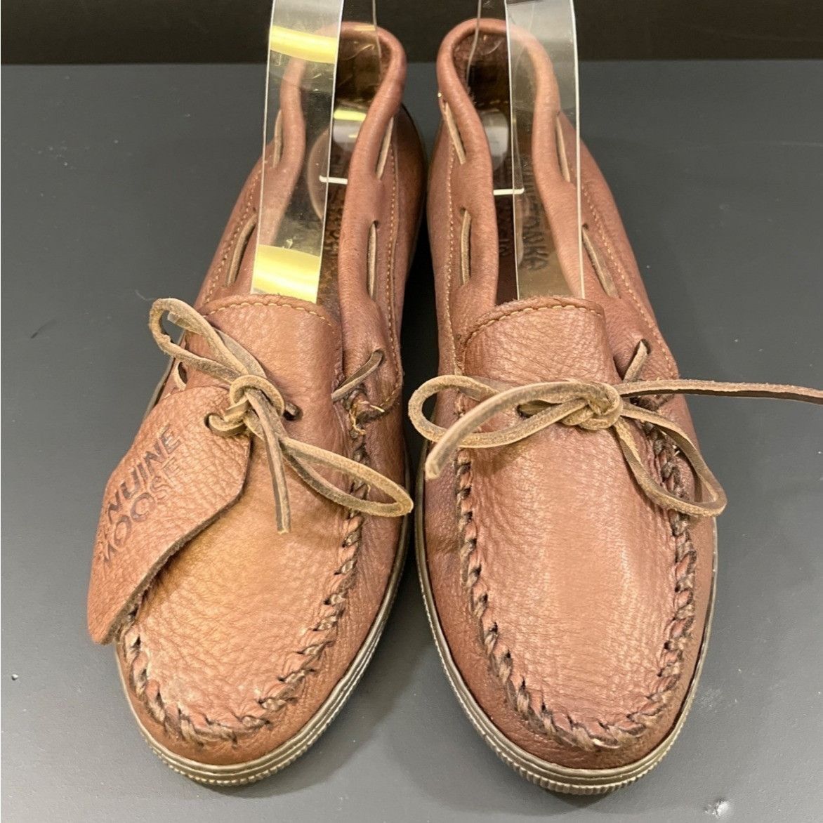 Minnetonka Minnetonka Moccasin Women's Brown Shoes/Loafers Size 9 SKU 5 Size US 9 / IT 39 - 1 Thumbnail
