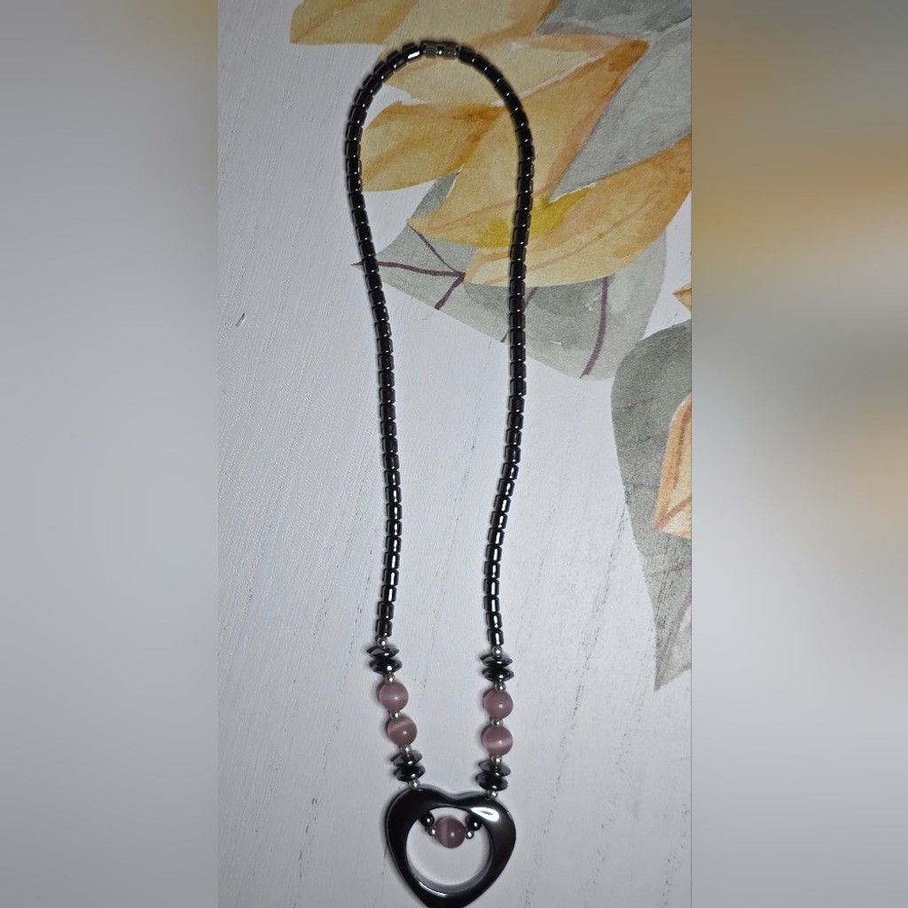 The Unbranded Brand Vintage Hematite Heart Pendant Necklace with Pink Accents Size ONE SIZE - 3 Thumbnail