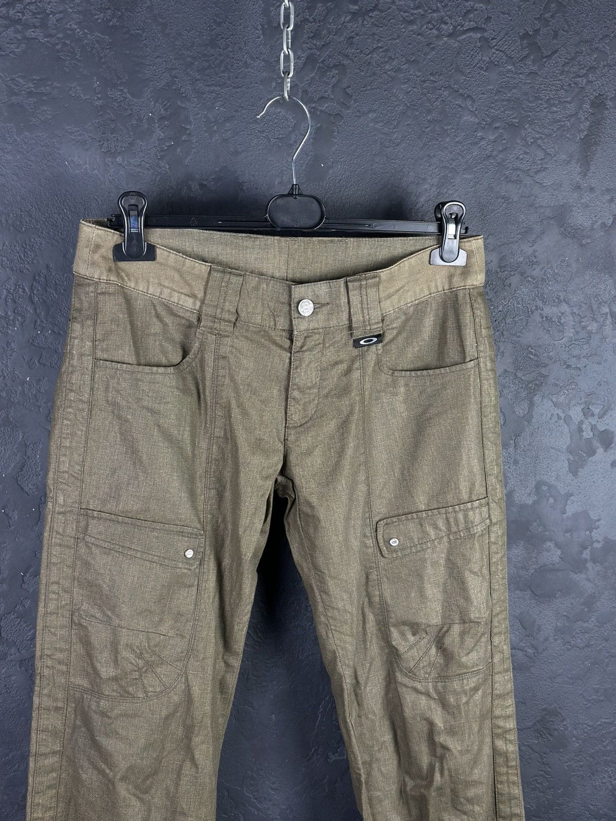 Oakley × Vintage Vintage Oakley Cargo Pants Women’s Size 28" / US 6 / IT 42 - 2 Thumbnail