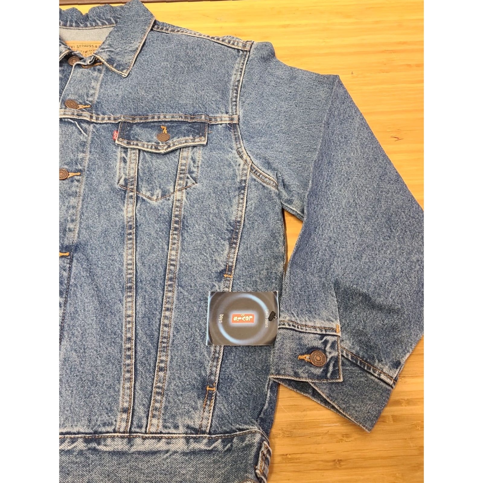 Denime VINTAGE Levi Strauss Trucker Denim Jean Full Button Jacket XL Womens Blue Regular 2000s Size 40" / US 18 - 2 Thumbnail