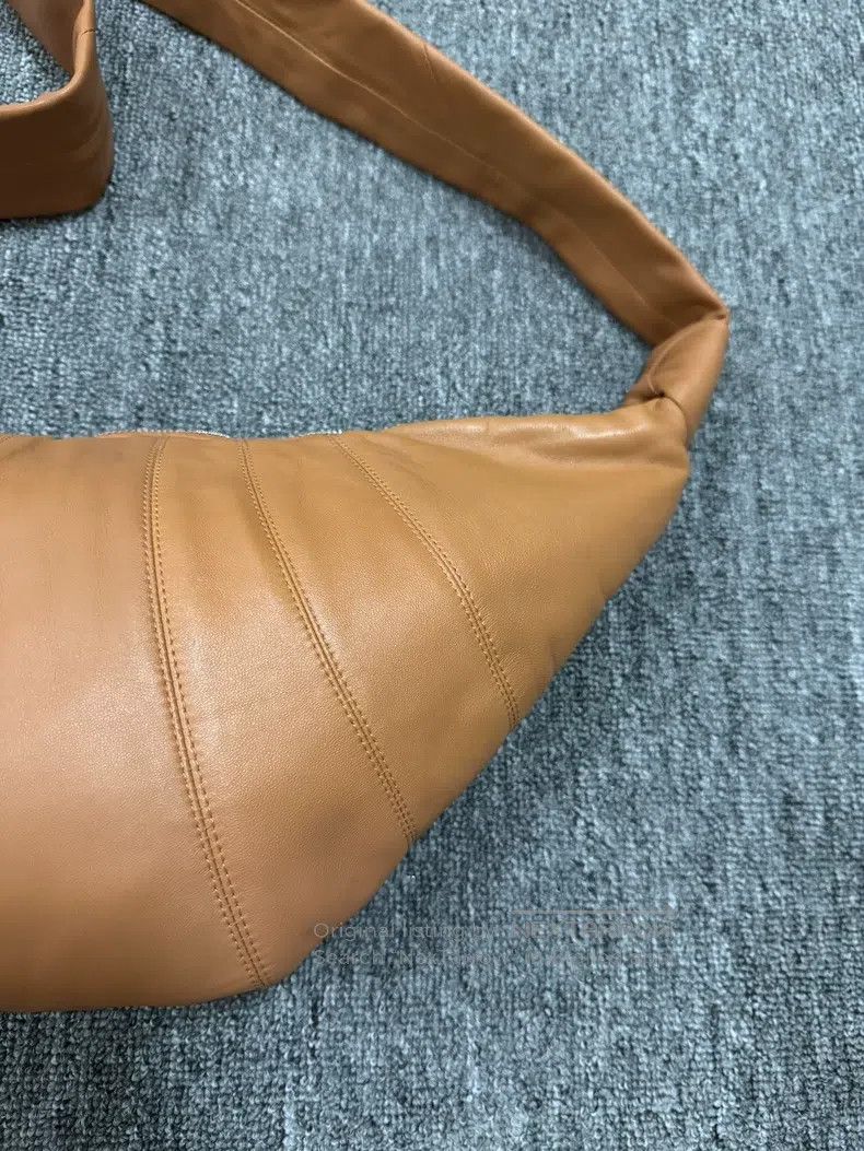 Lemaire LEMAIRE Horn Bag Size ONE SIZE - 3 Thumbnail