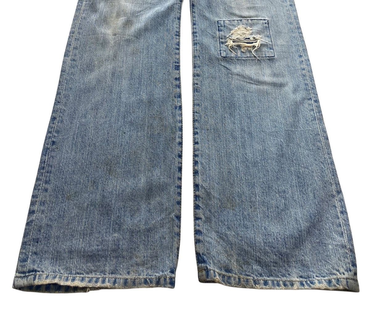 Japanese Brand Japanese Brand Light Wash Ripped Style Straight Leg Jeans Size US 30 / EU 46 - 5 Thumbnail