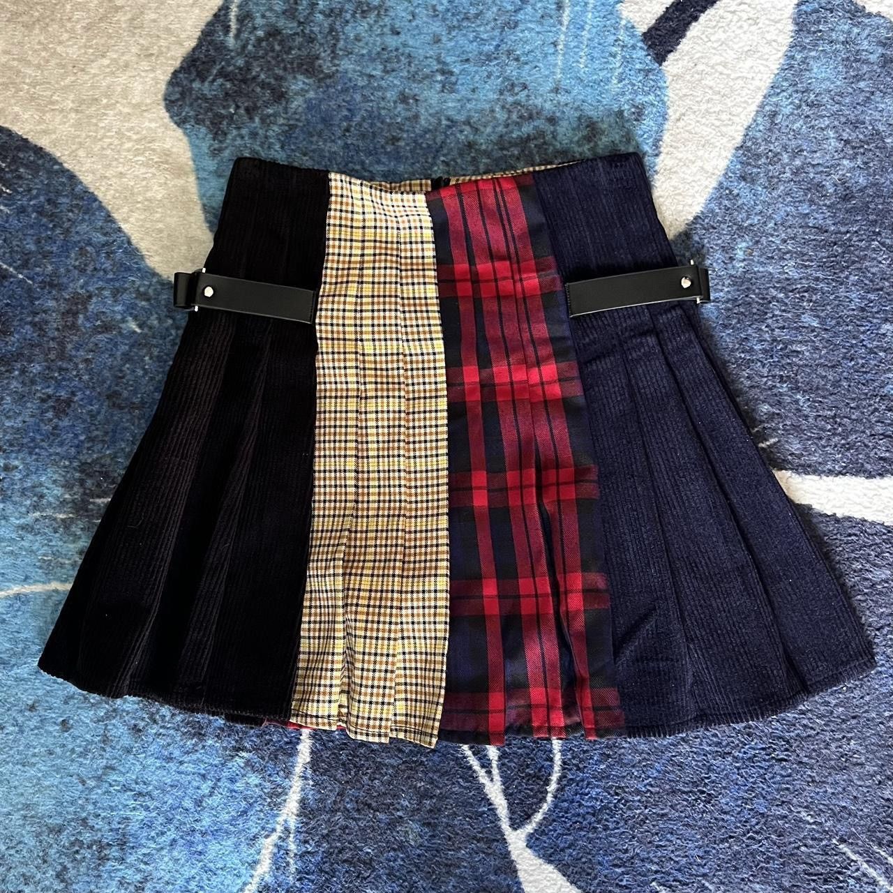 Designer × Vintage MONART W pleated mini skirt Size 24" / US 00 / IT 34 - 1 Thumbnail