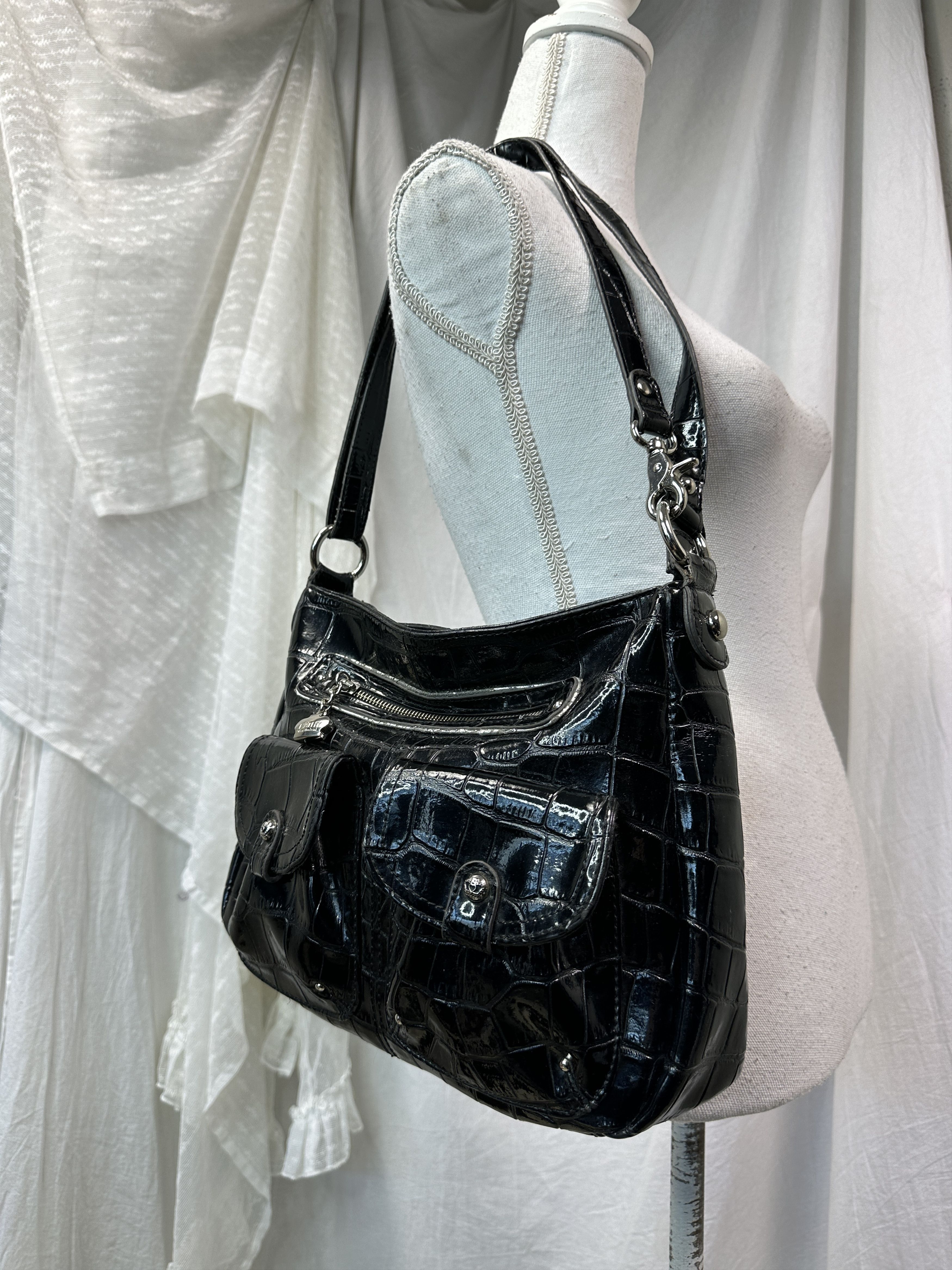 Vintage Vintage Patent Faux Leather Grunge Pockets Bag Y2K Size ONE SIZE - 1 Thumbnail